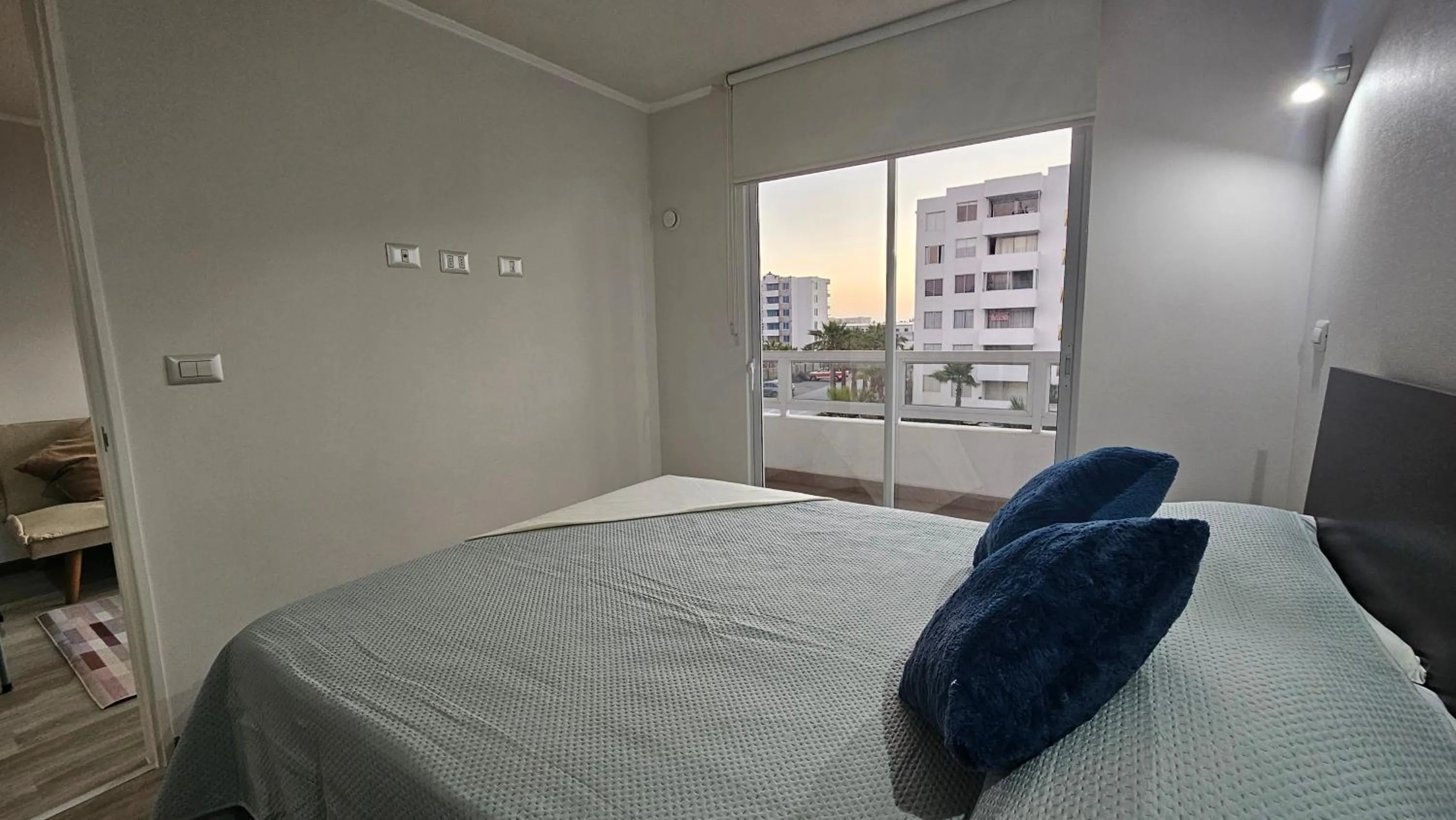 Bed in Oceana Suites Distrito Verde