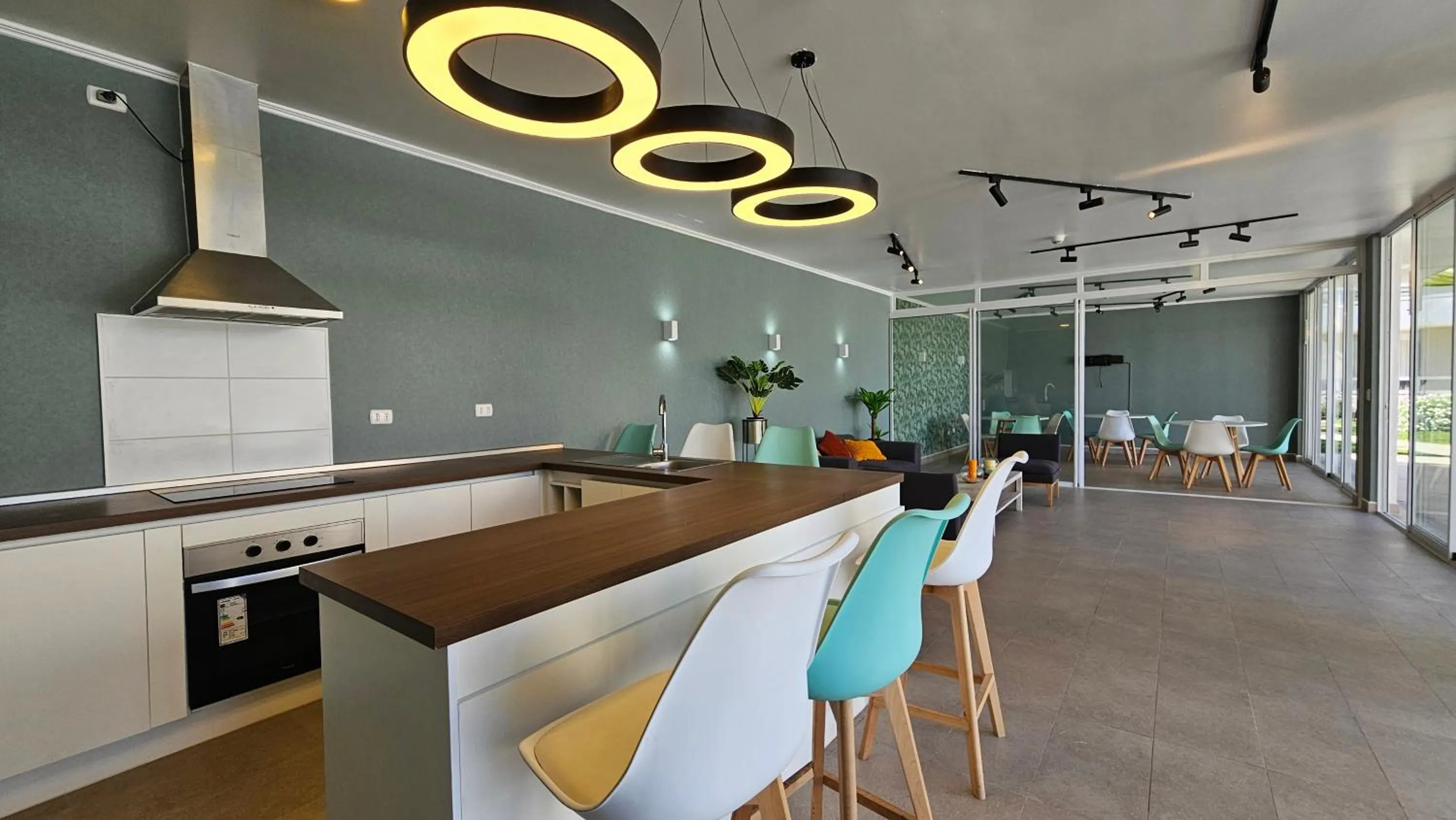 Seating area in Oceana Suites Distrito Verde