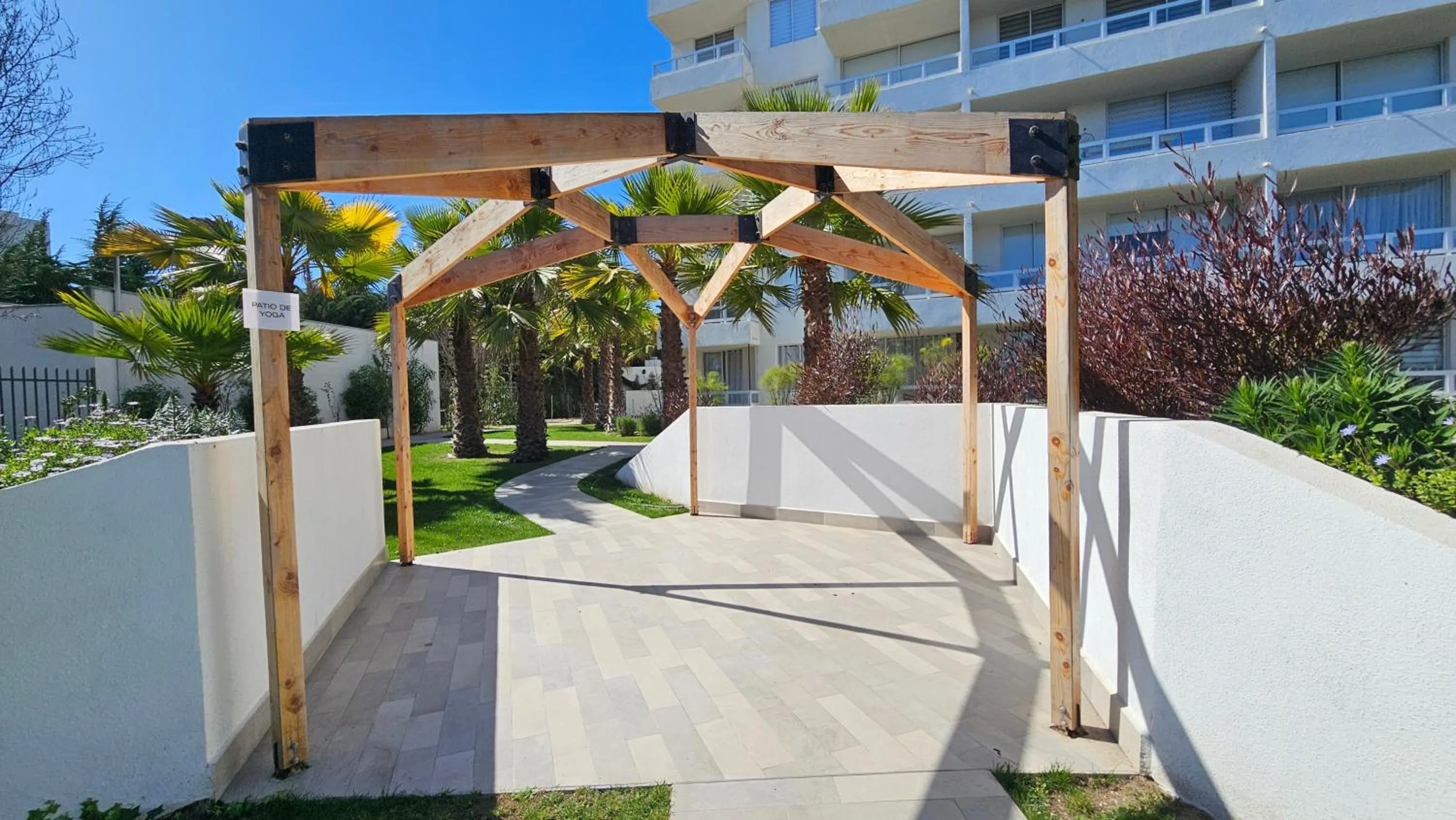 Garden in Oceana Suites Distrito Verde