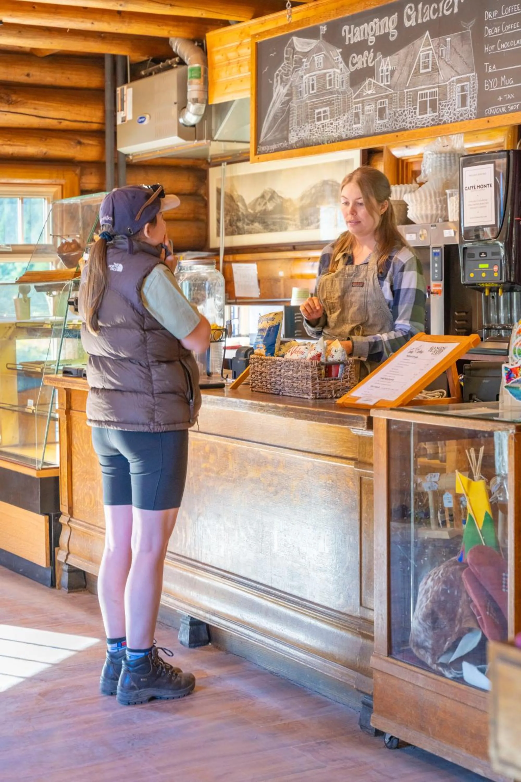 Restaurant/places to eat in The Lodge at Bow Lake