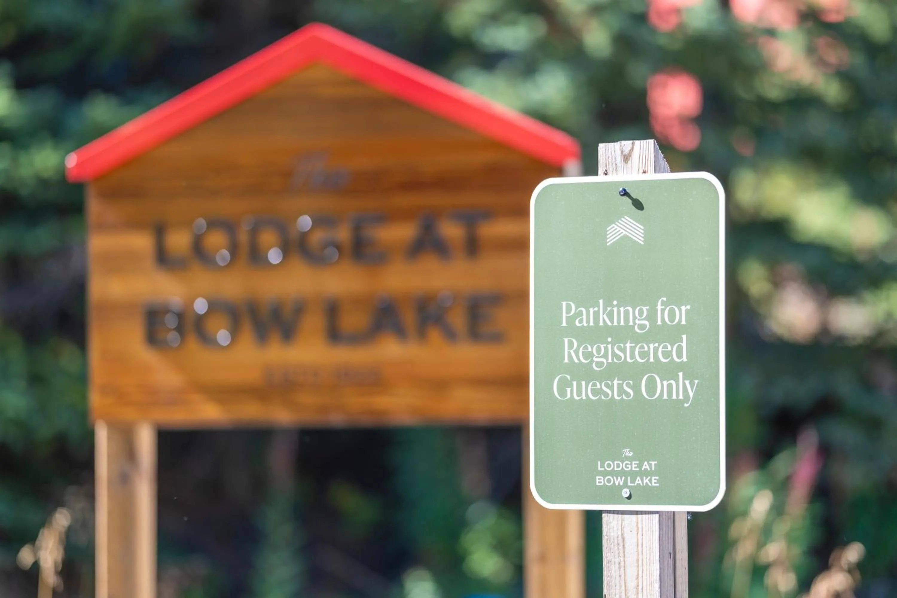 Logo/Certificate/Sign in The Lodge at Bow Lake