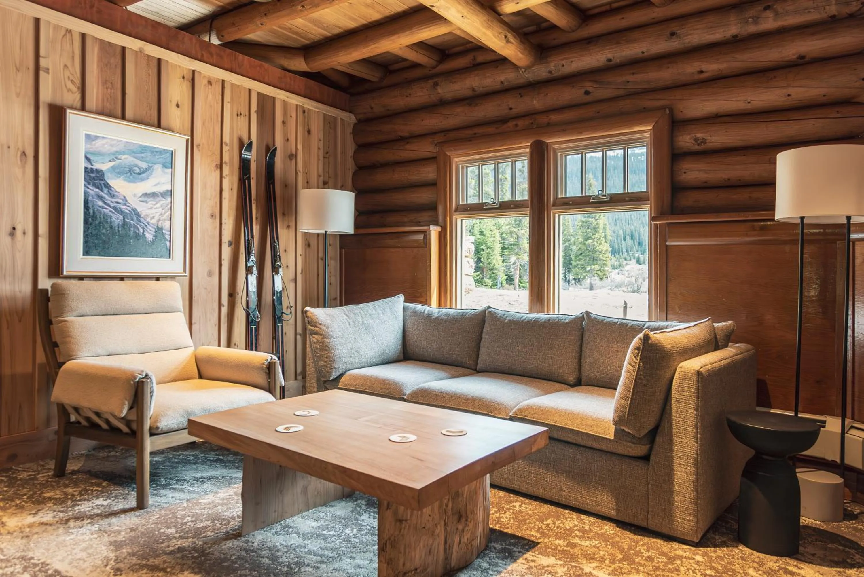 Restaurant/places to eat in The Lodge at Bow Lake