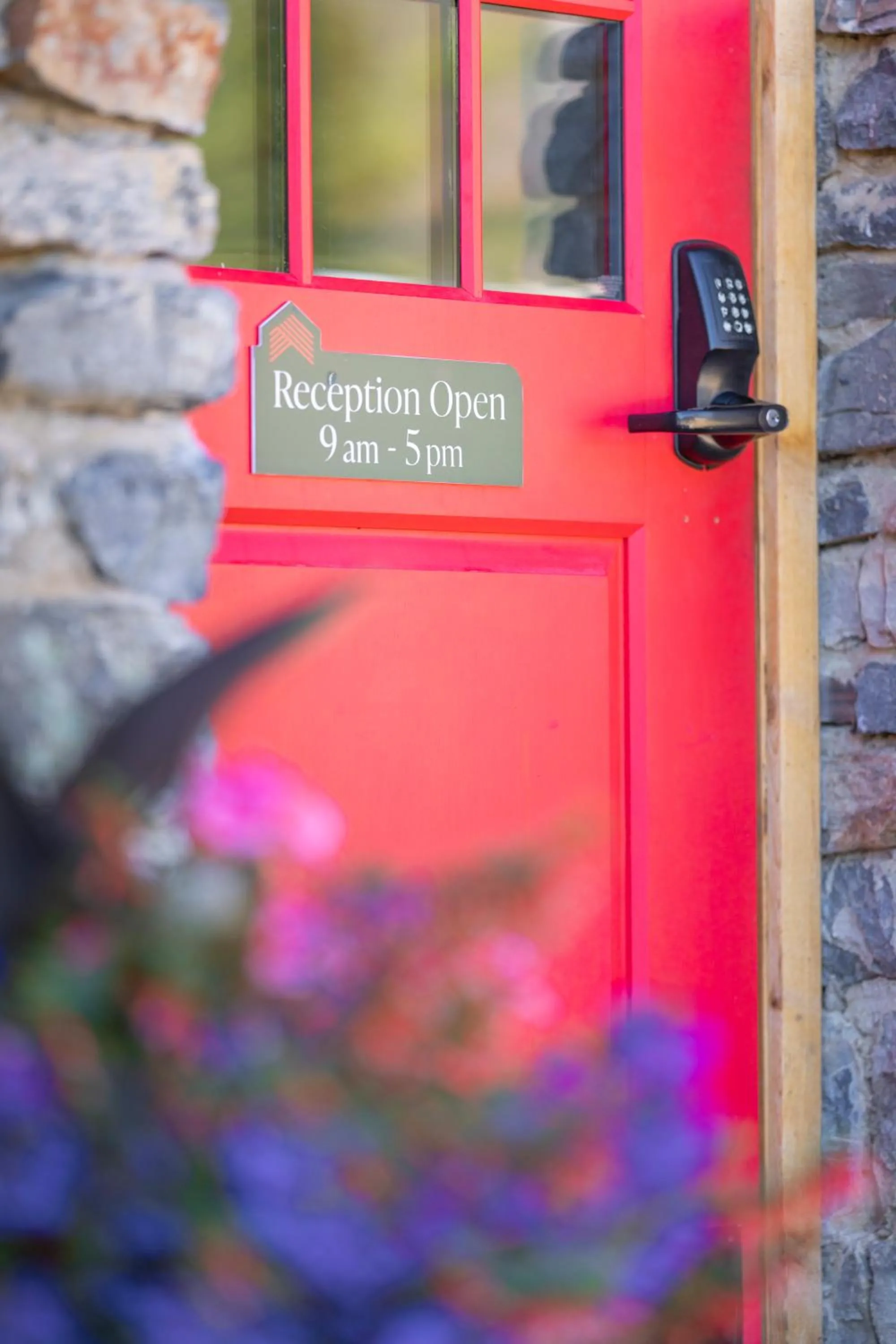 Facade/entrance in The Lodge at Bow Lake