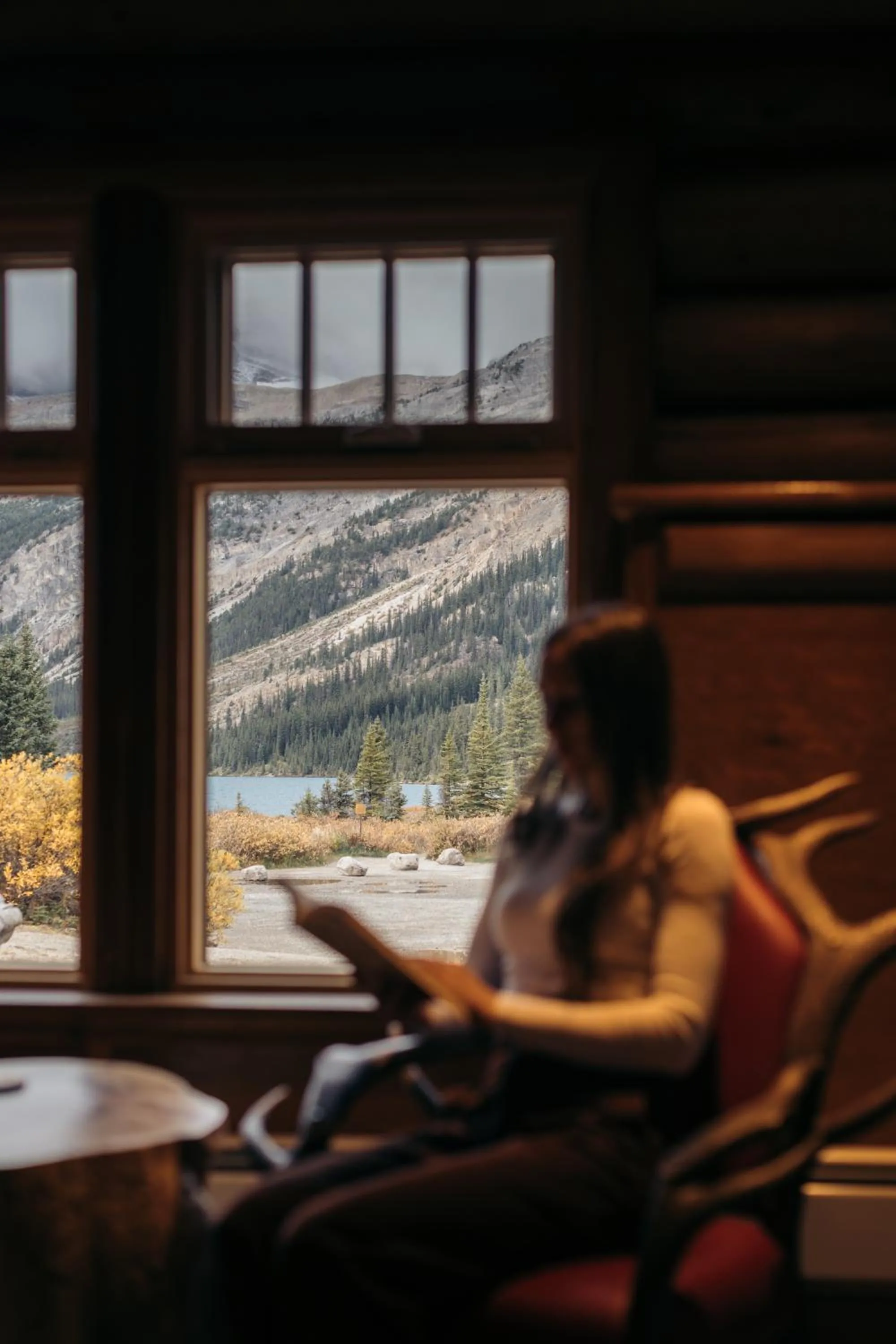 Natural landscape in The Lodge at Bow Lake