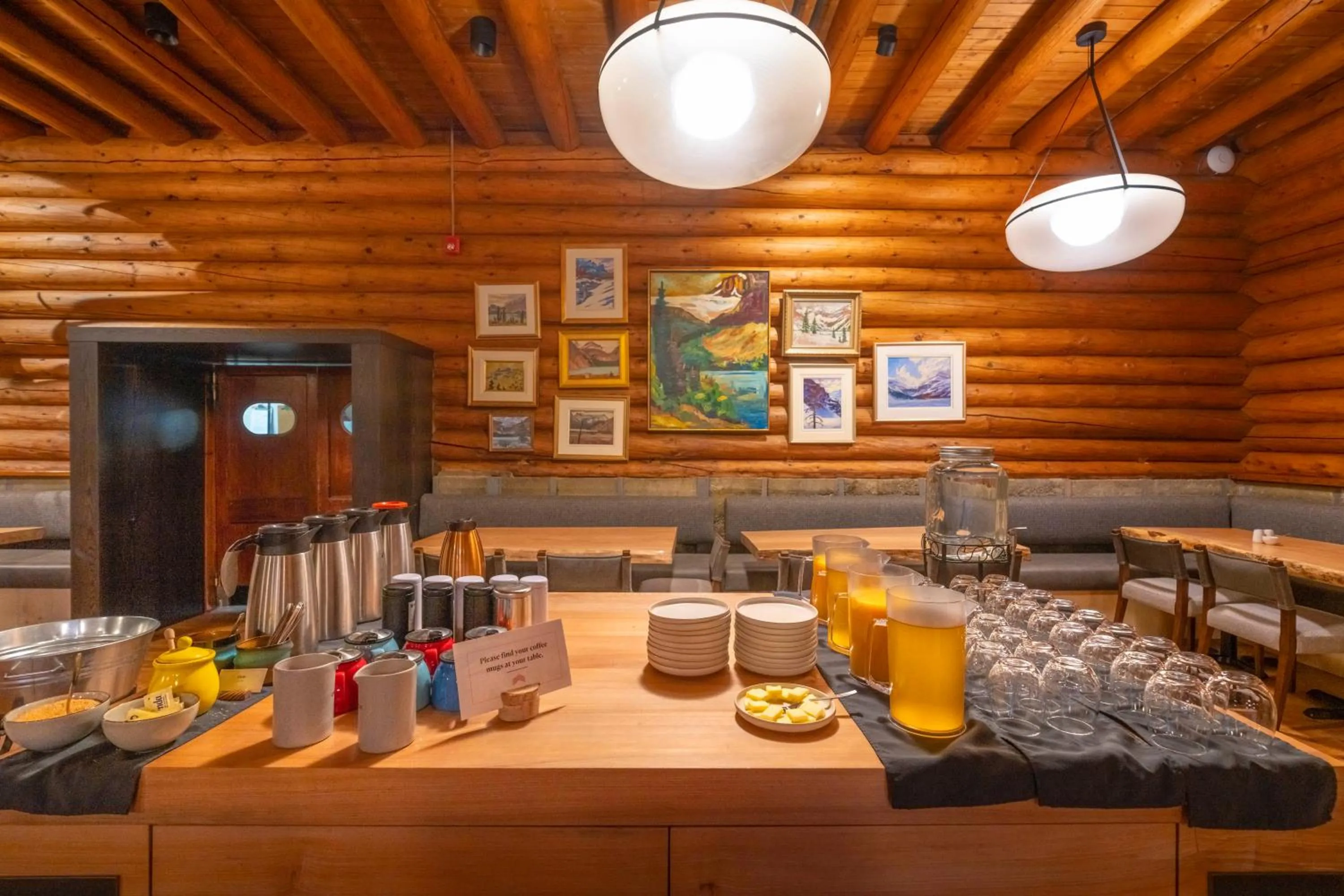 Breakfast in The Lodge at Bow Lake