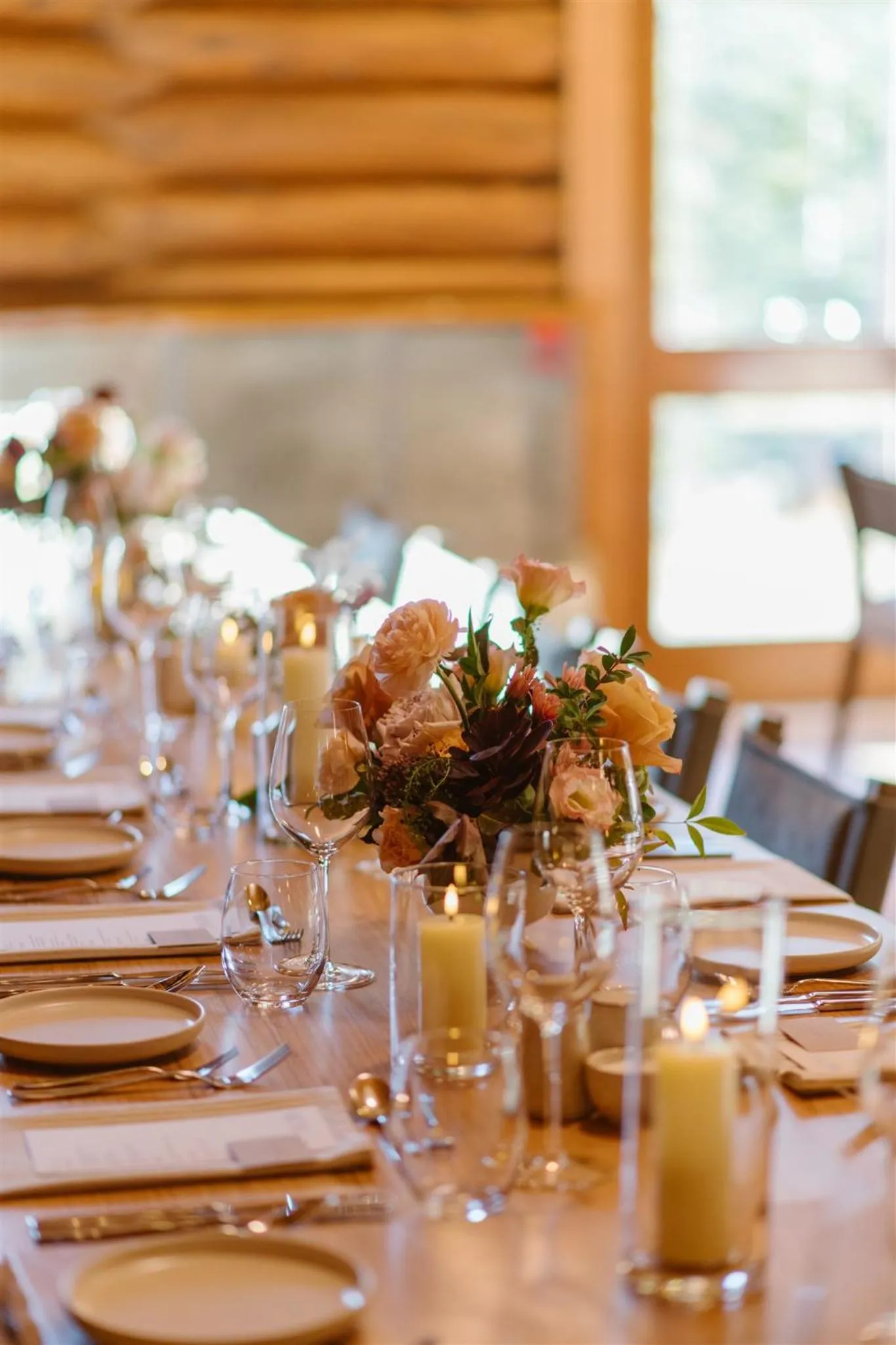 Restaurant/places to eat in The Lodge at Bow Lake