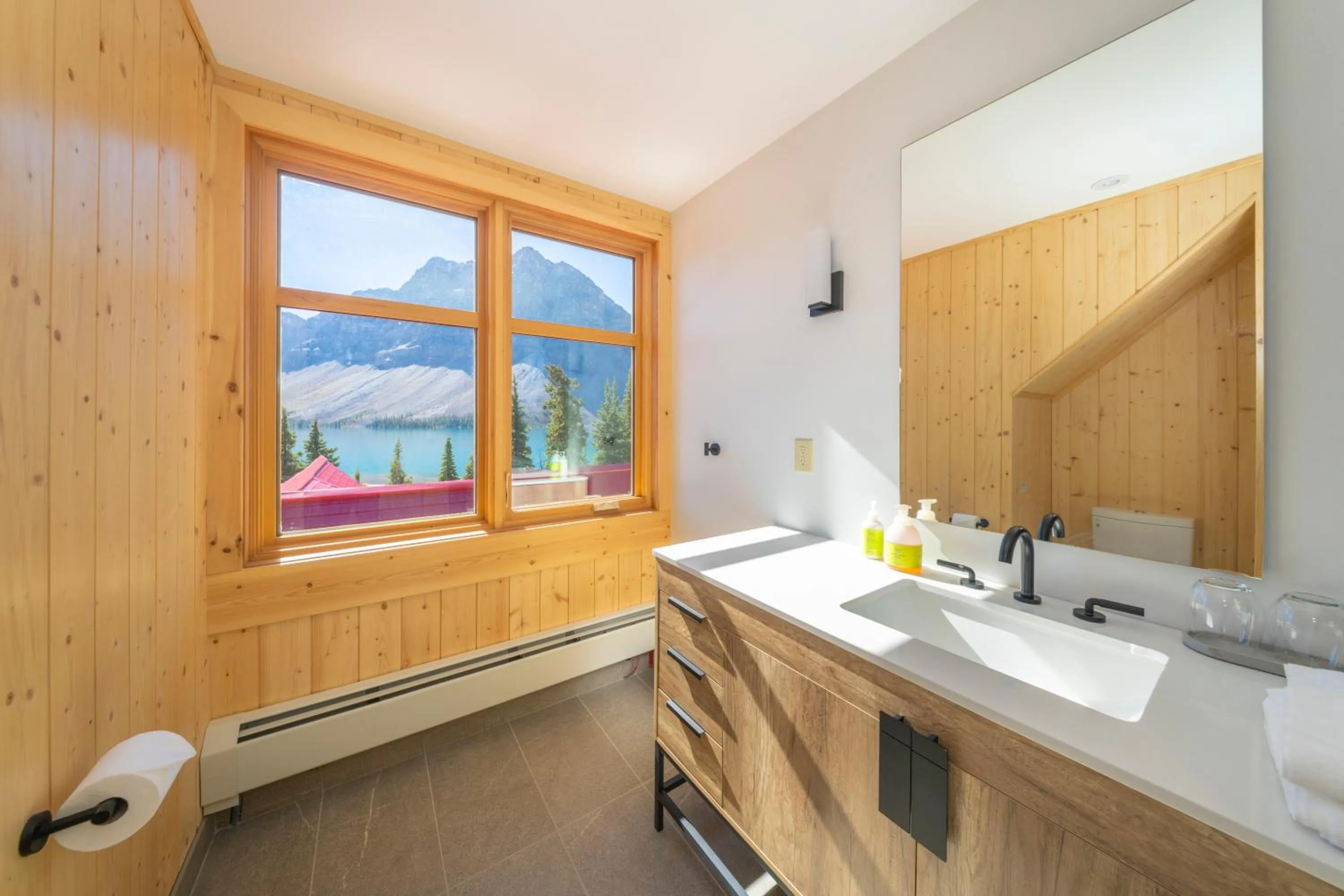 Bathroom in The Lodge at Bow Lake