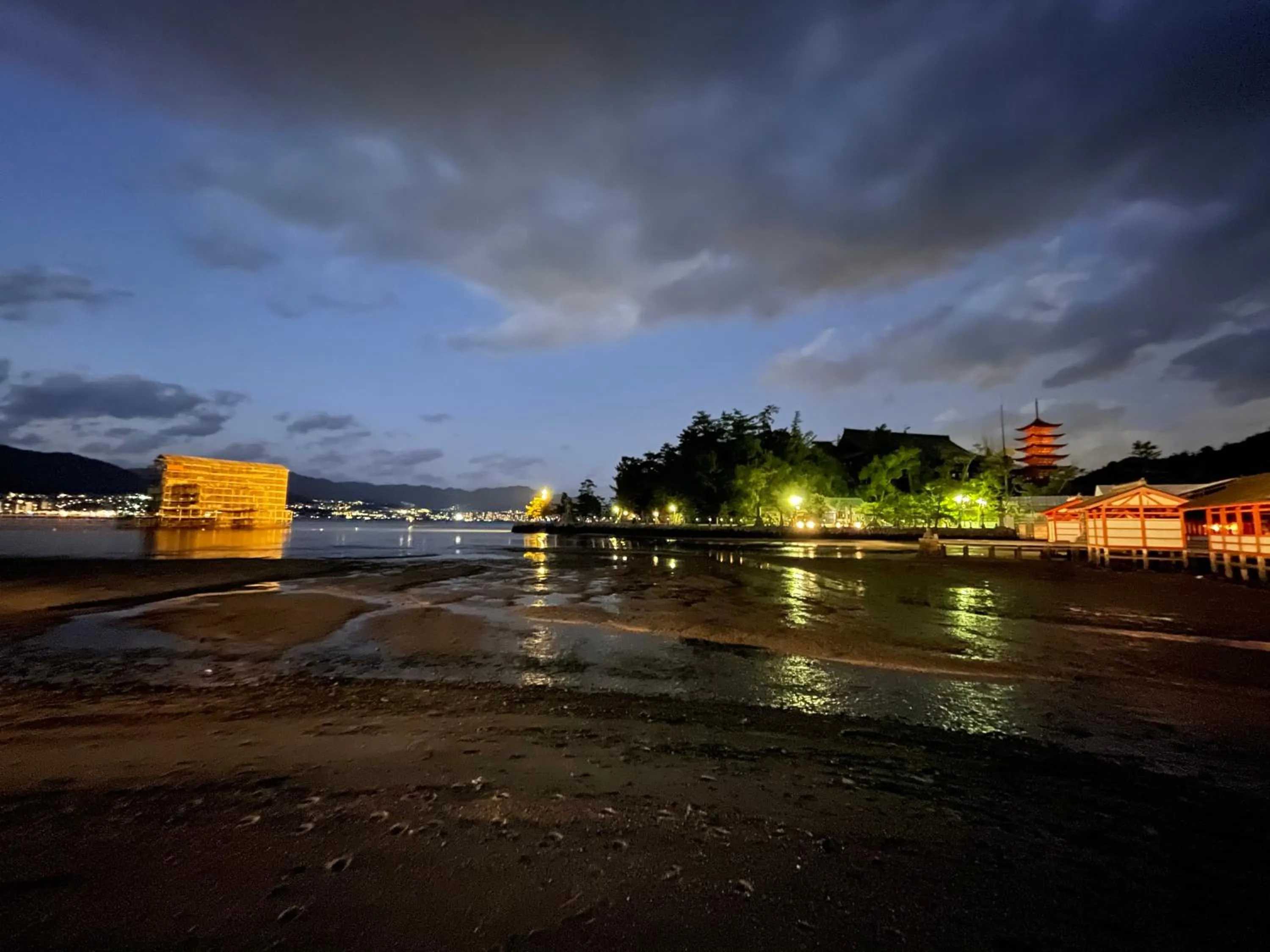 Night in Miyajima Morinoyado