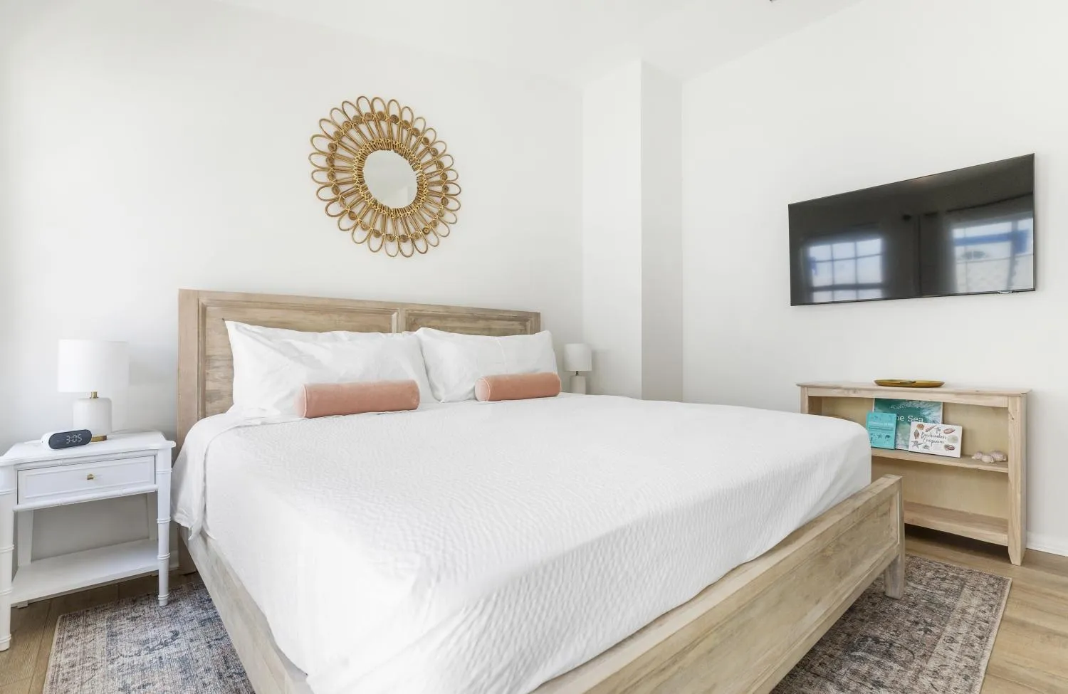 Bedroom, Bed in Island Cottage Inn
