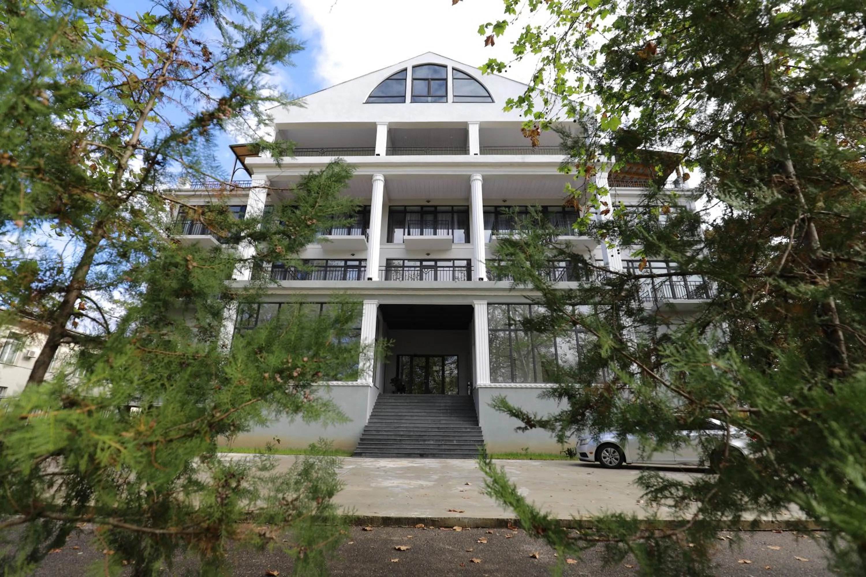 Property building in Green Hotel Tskaltubo