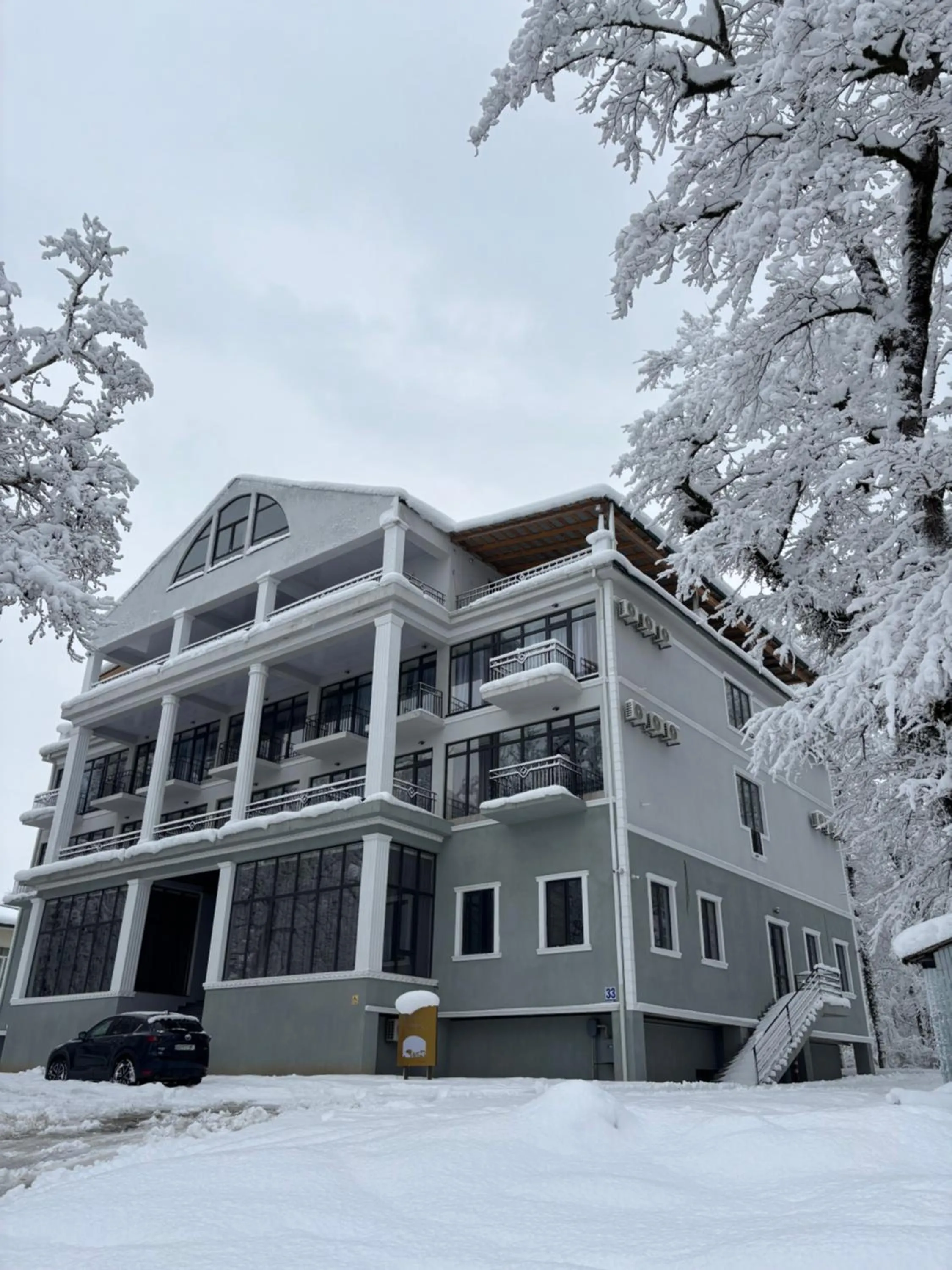 Property building in Green Hotel Tskaltubo
