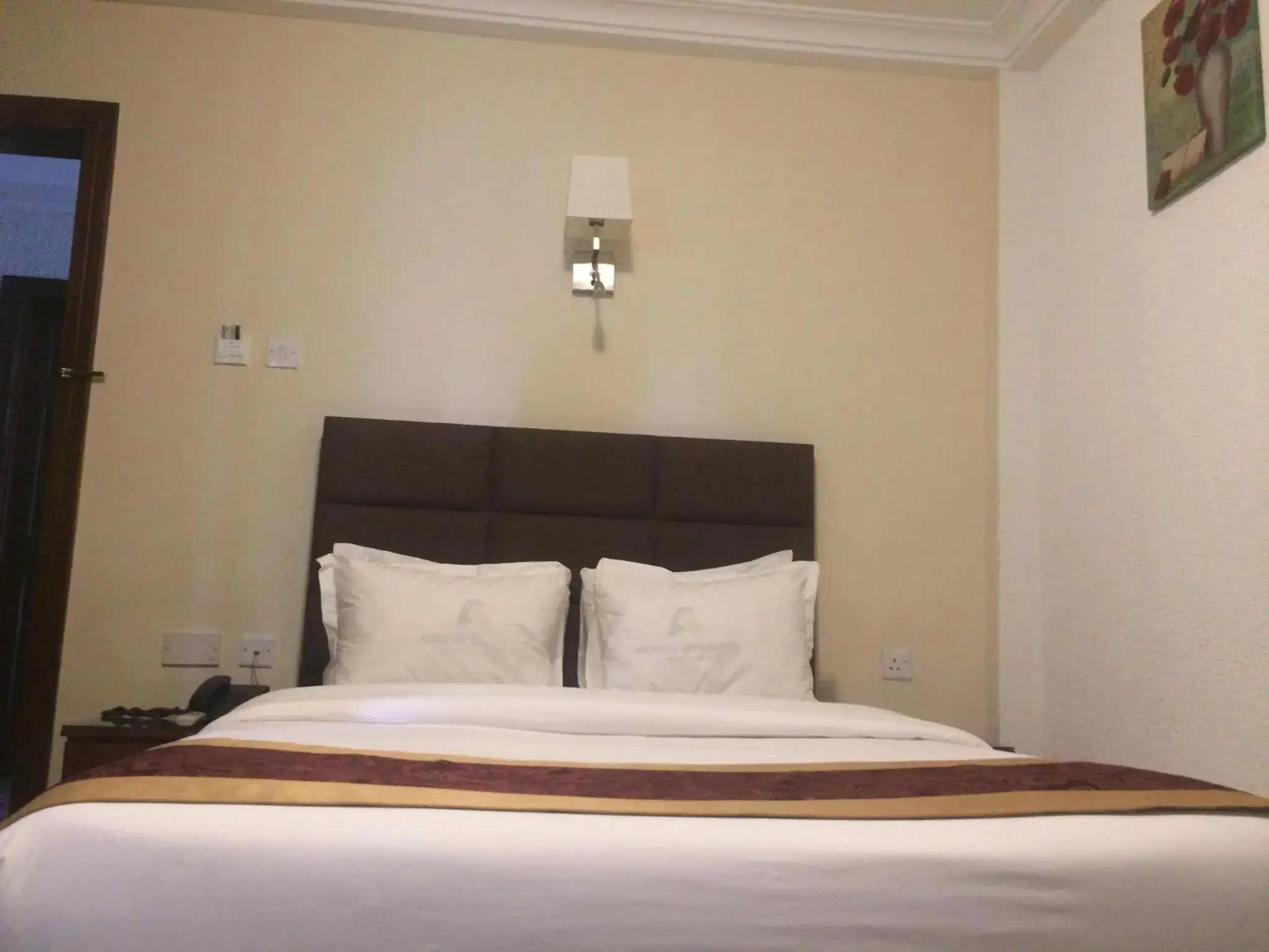 Bed in Airport View Hotel Bed in Airport View Hotel