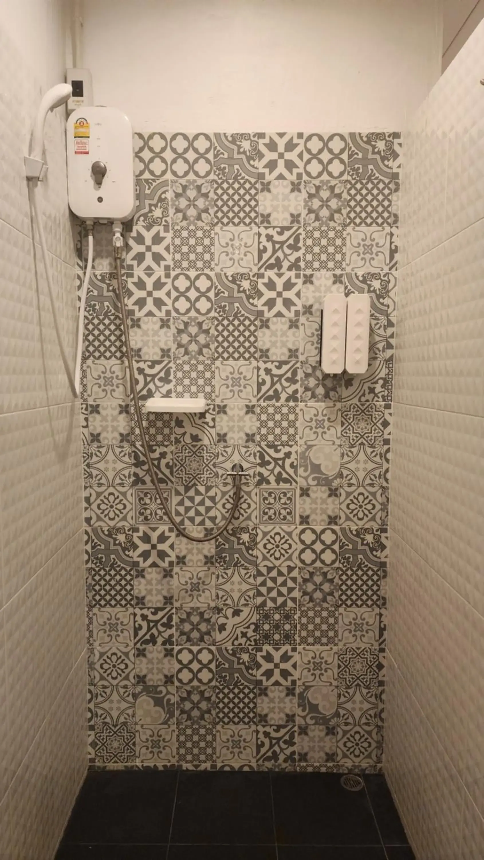 Shower in iRest Ao Nang Shower in iRest Ao Nang