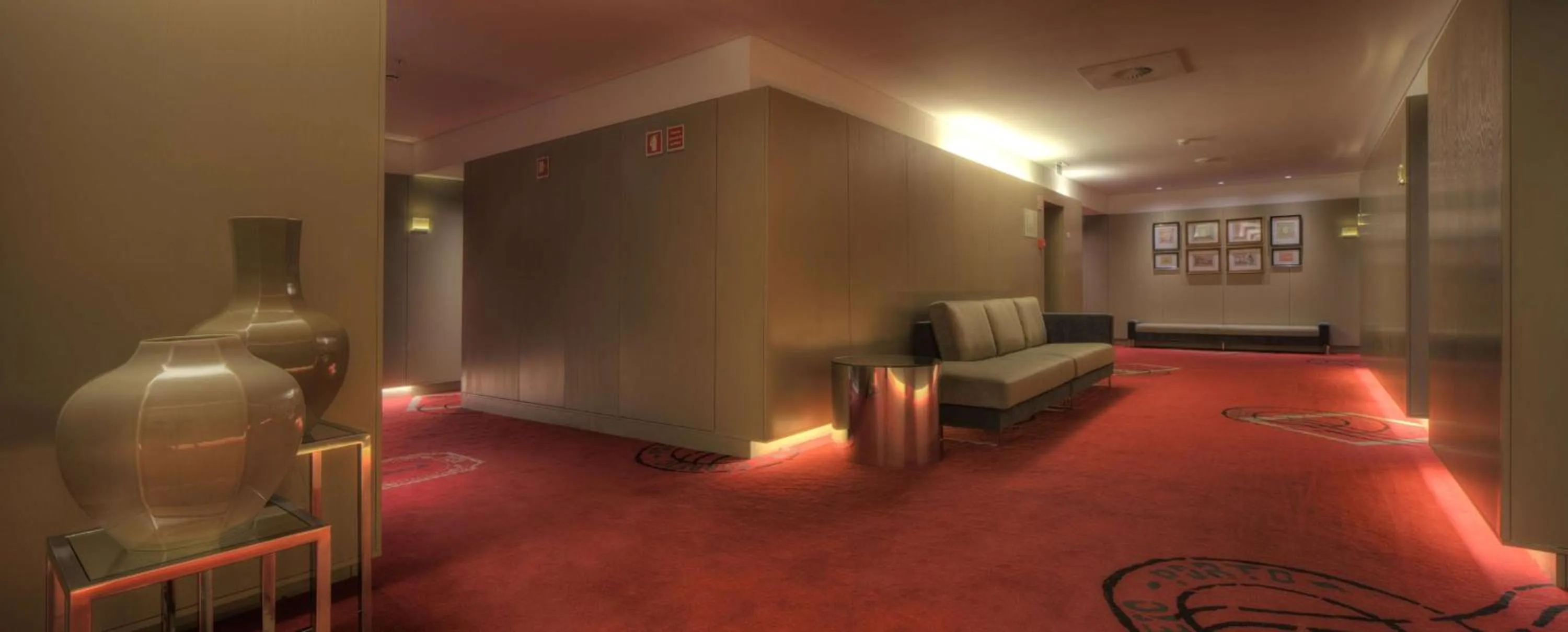 Meeting/conference room, Bed in NH Collection Porto Batalha