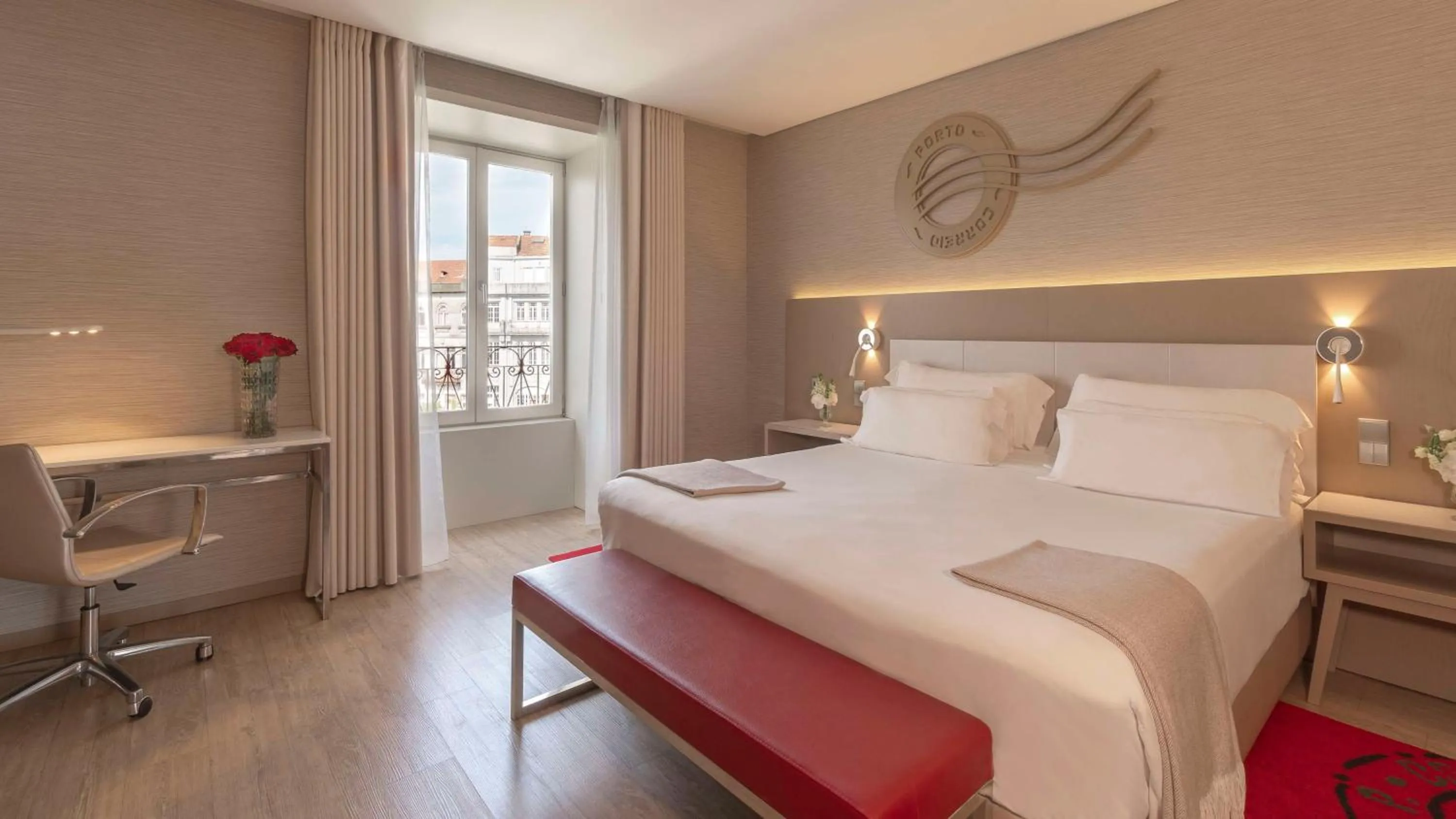 Bedroom, Bed in NH Collection Porto Batalha