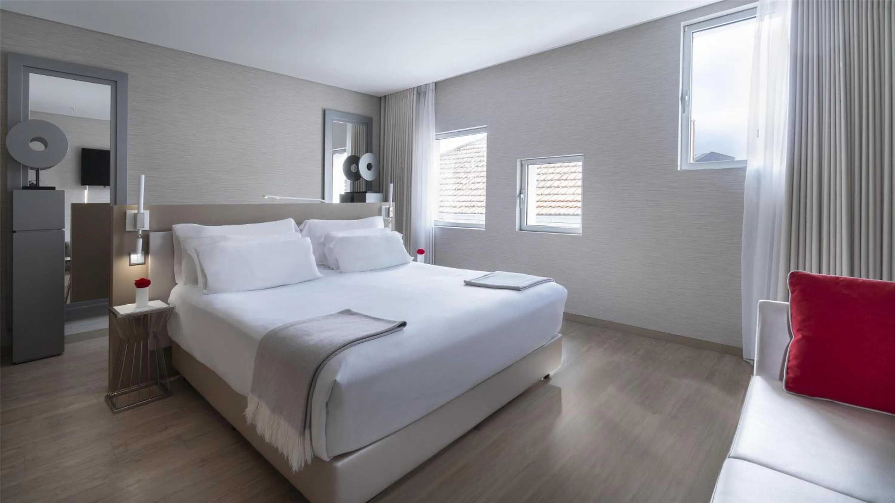 Bedroom, Bed in NH Collection Porto Batalha