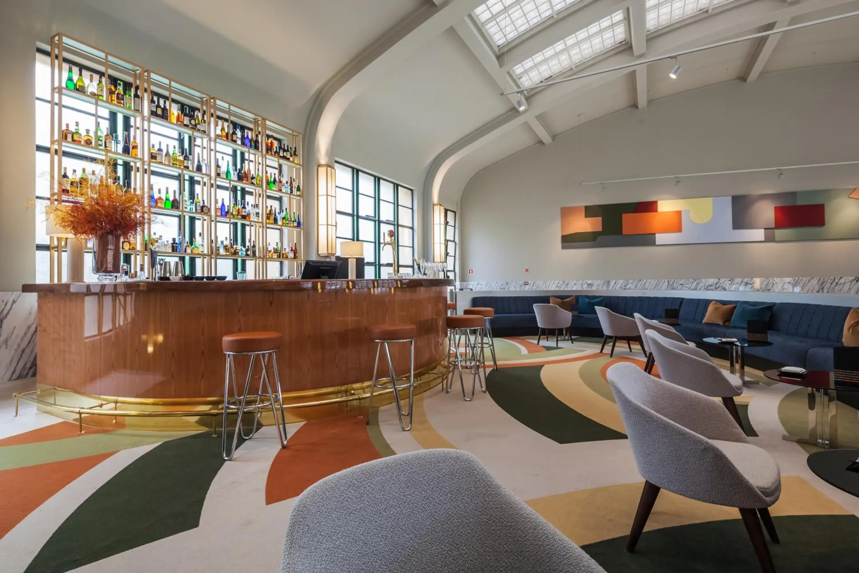 Lounge or bar in Vincci Porto Lounge or bar in Vincci Porto