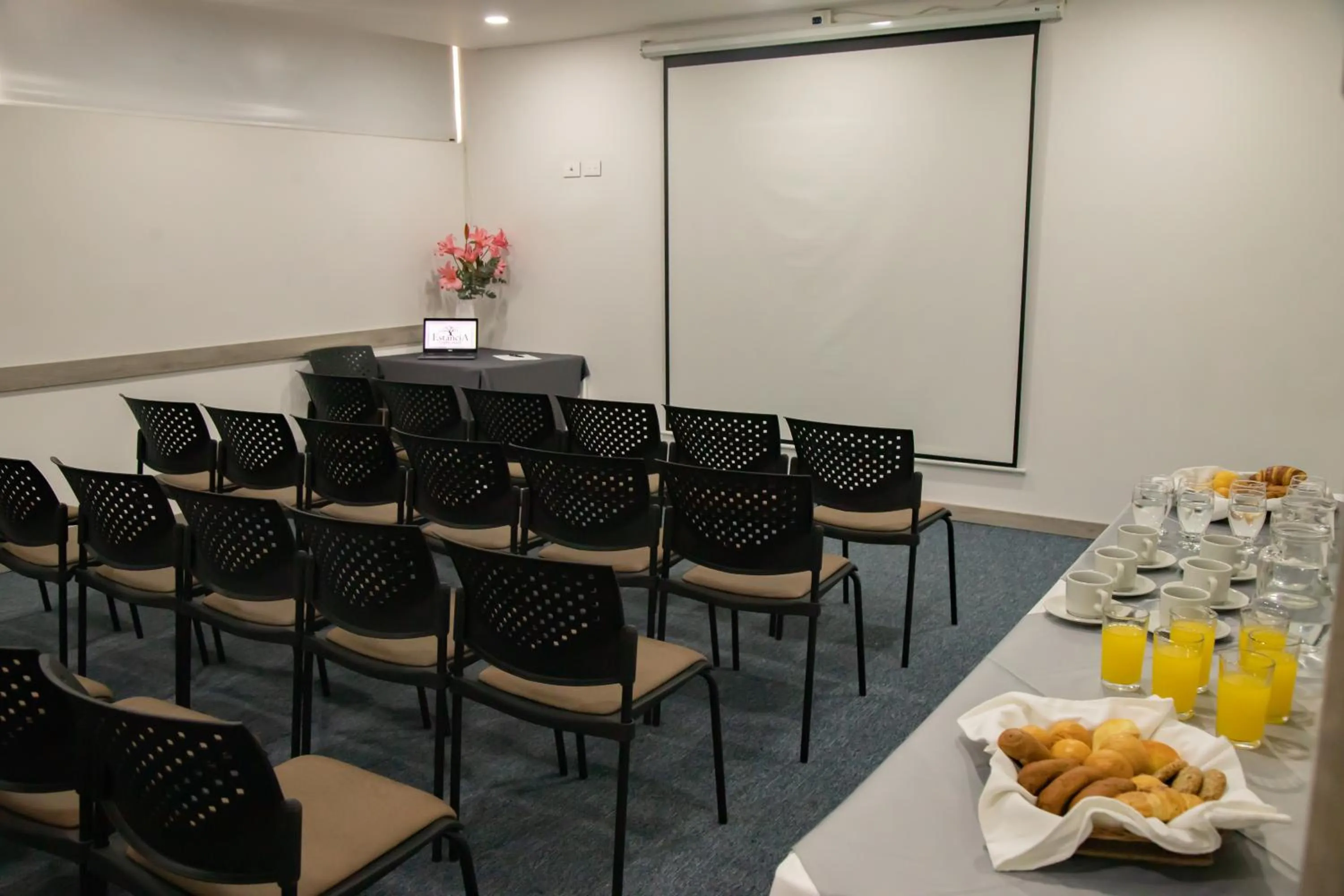 Meeting/conference room in Hotel Estancia Chipichape Cali