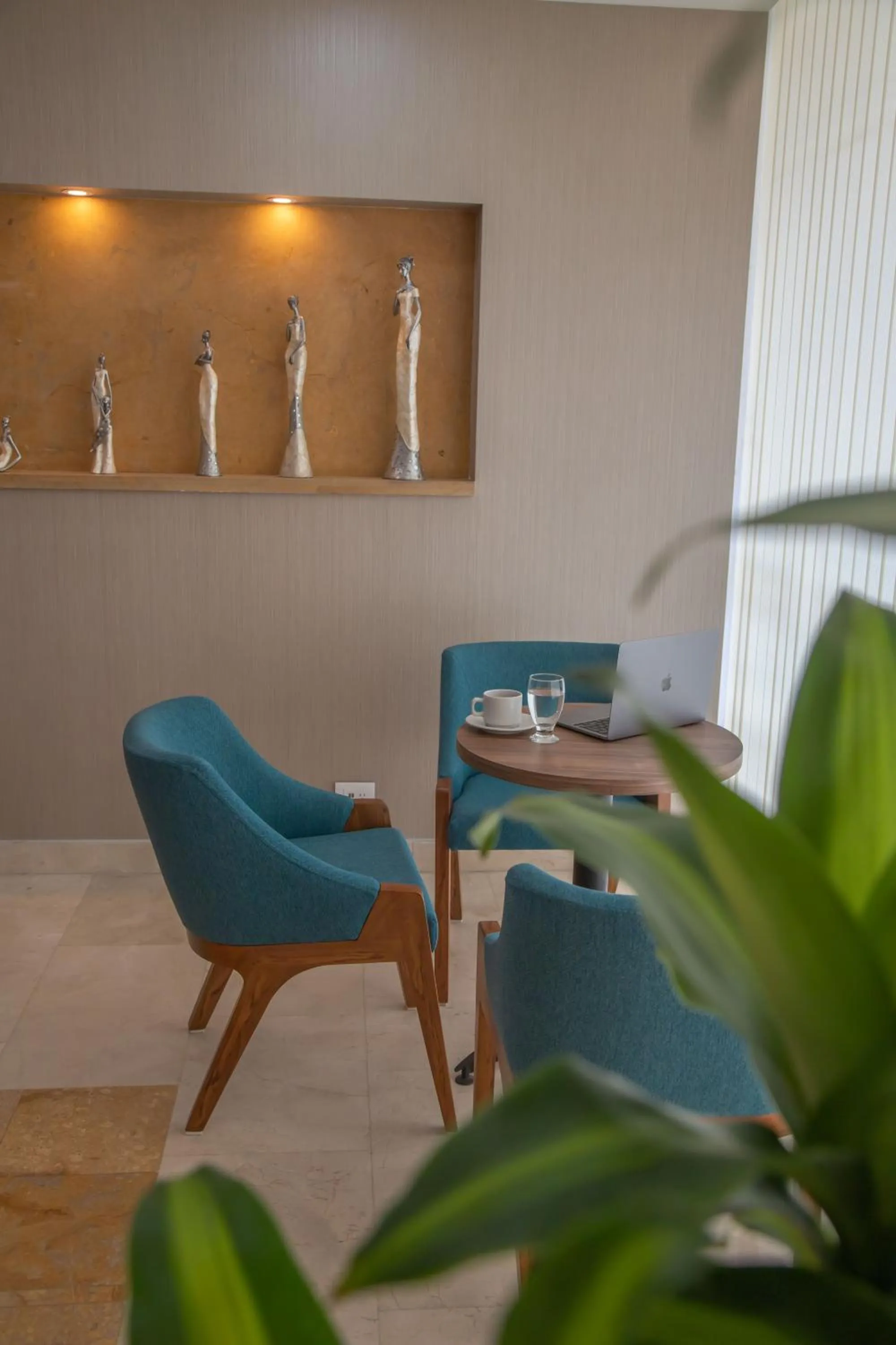 Seating area in Hotel Estancia Chipichape Cali