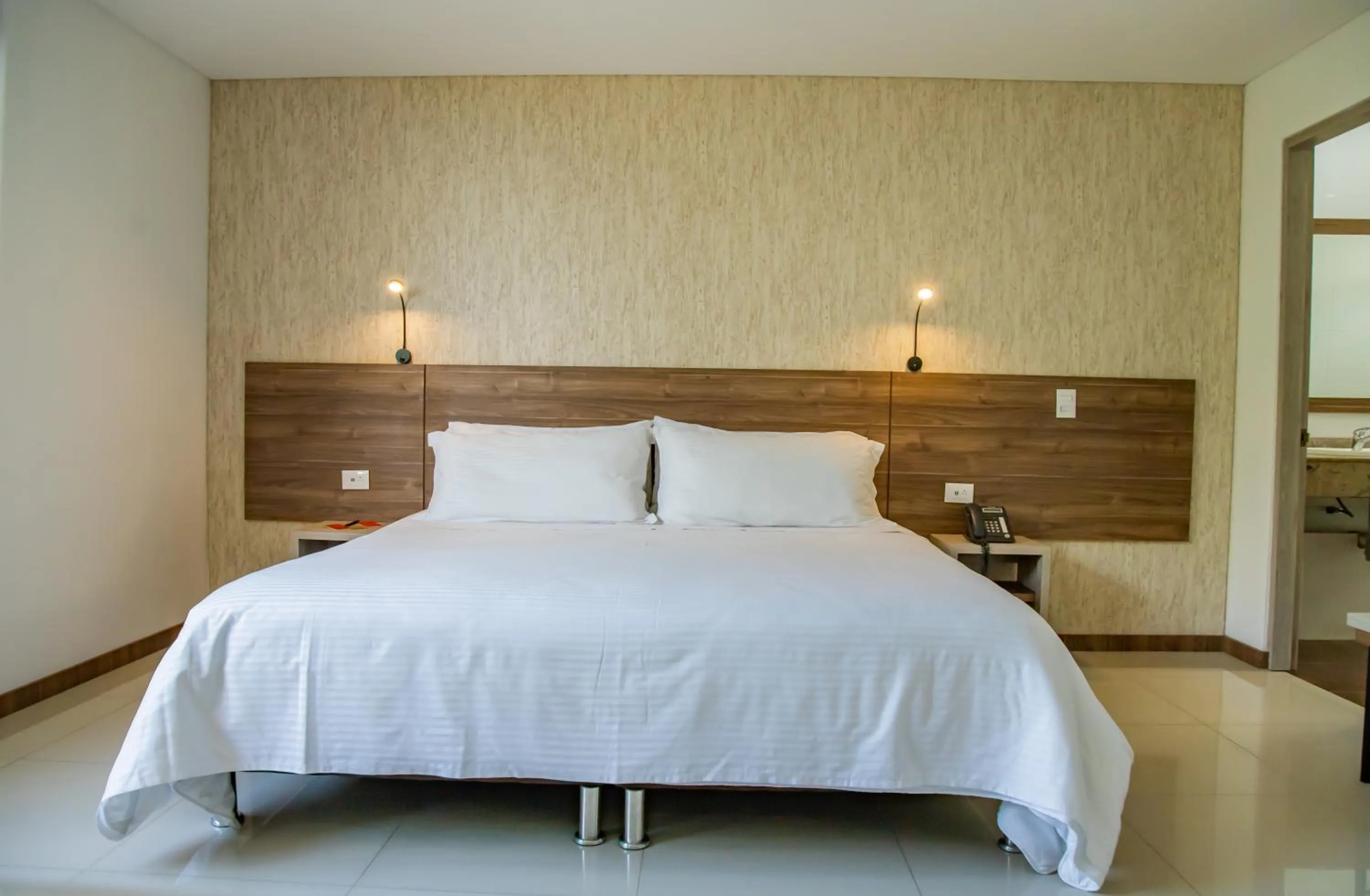 Bedroom, Bed in Hotel Estancia Chipichape Cali