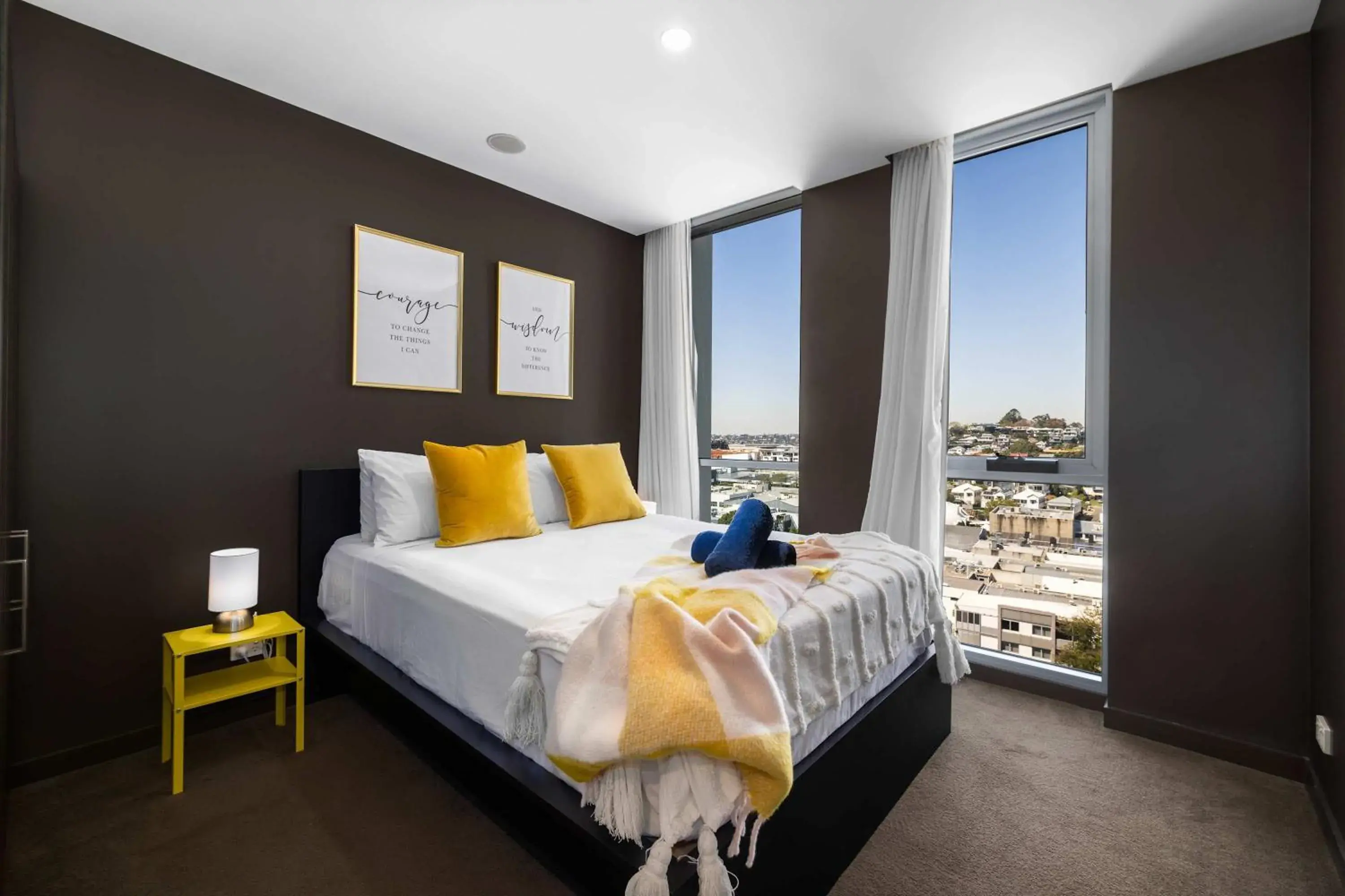 Elegant 2BR Haven in the Trendy Fortitude Valley Elegant 2BR Haven in the Trendy Fortitude Valley