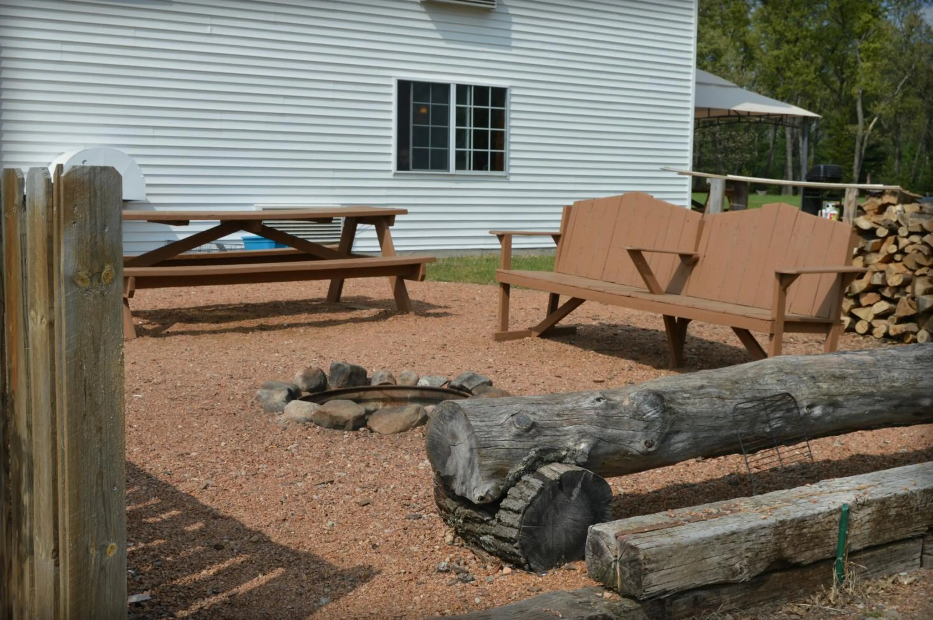 Entertainment in Adams Inn and Suites