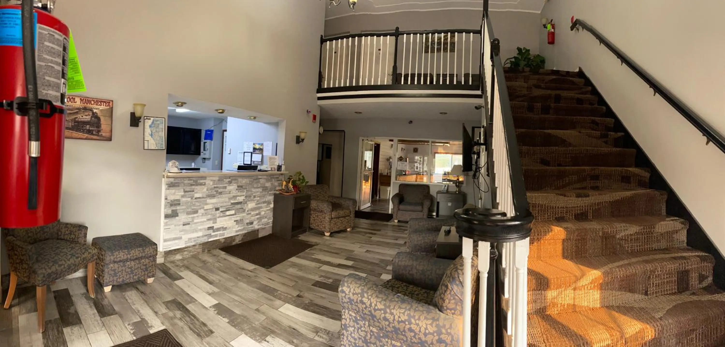 Property building in Adams Inn and Suites