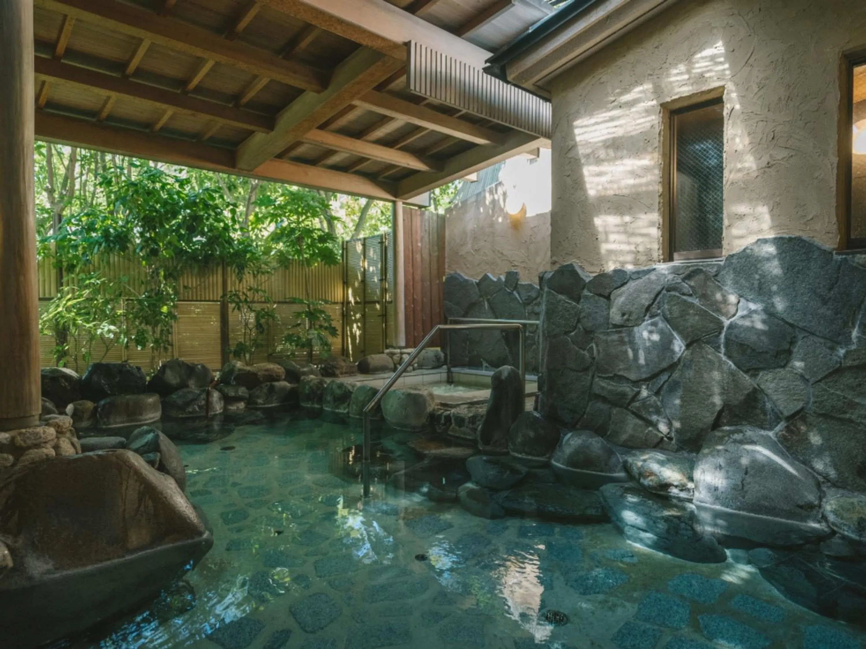 Public Bath in Ujosouan