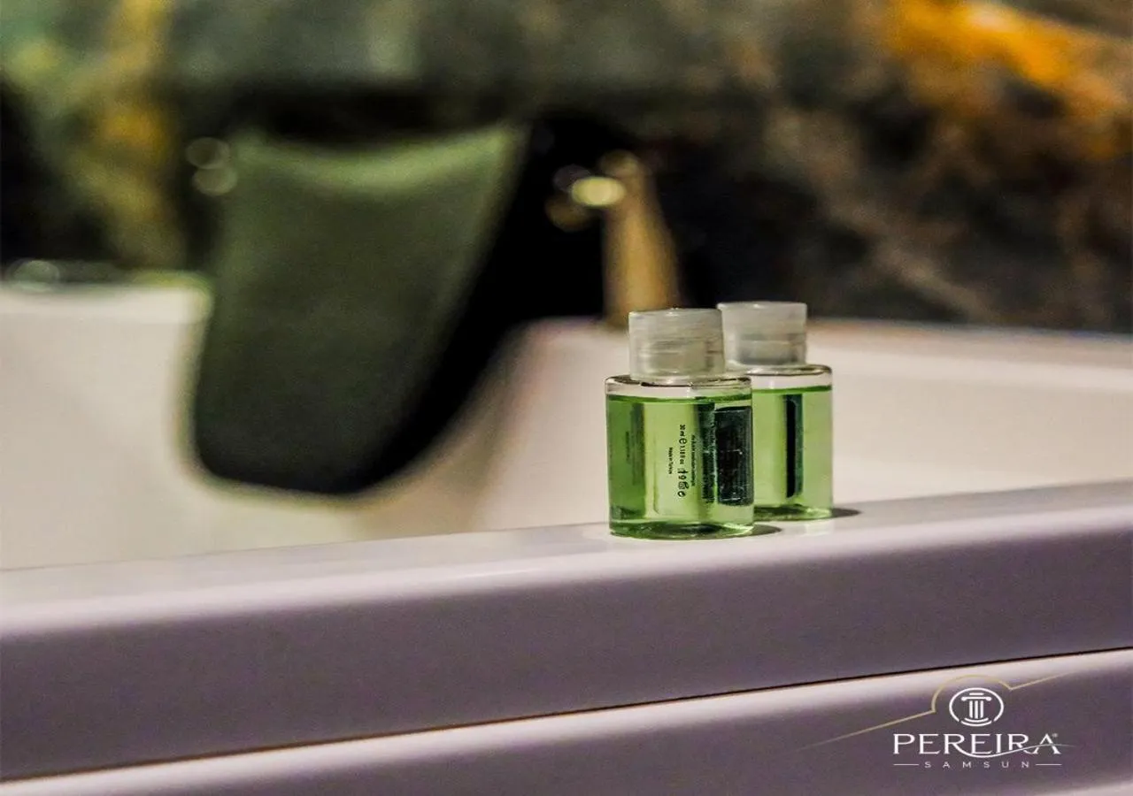 Bathroom in Pereira Samsun