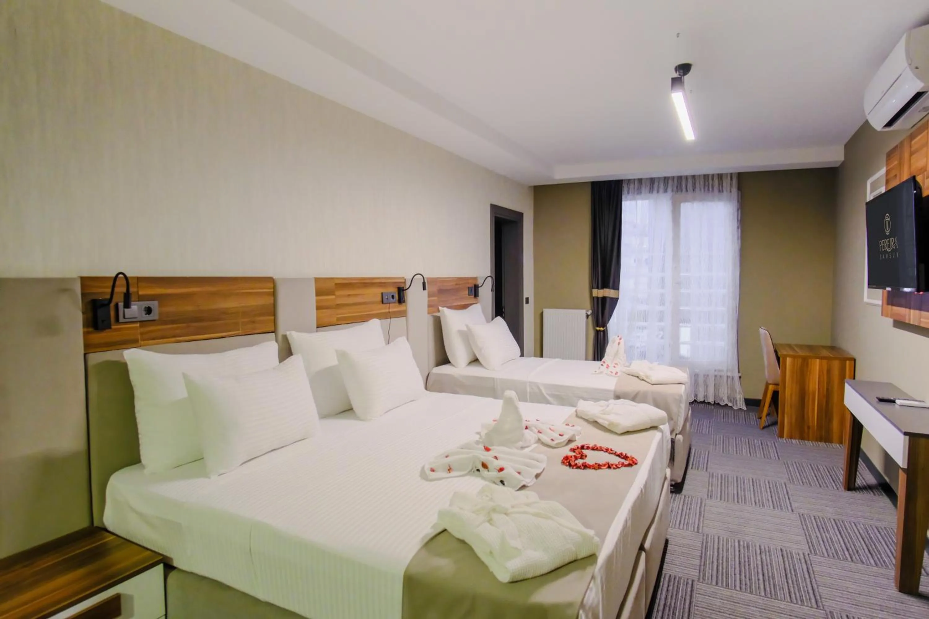 Bed in Pereira Samsun