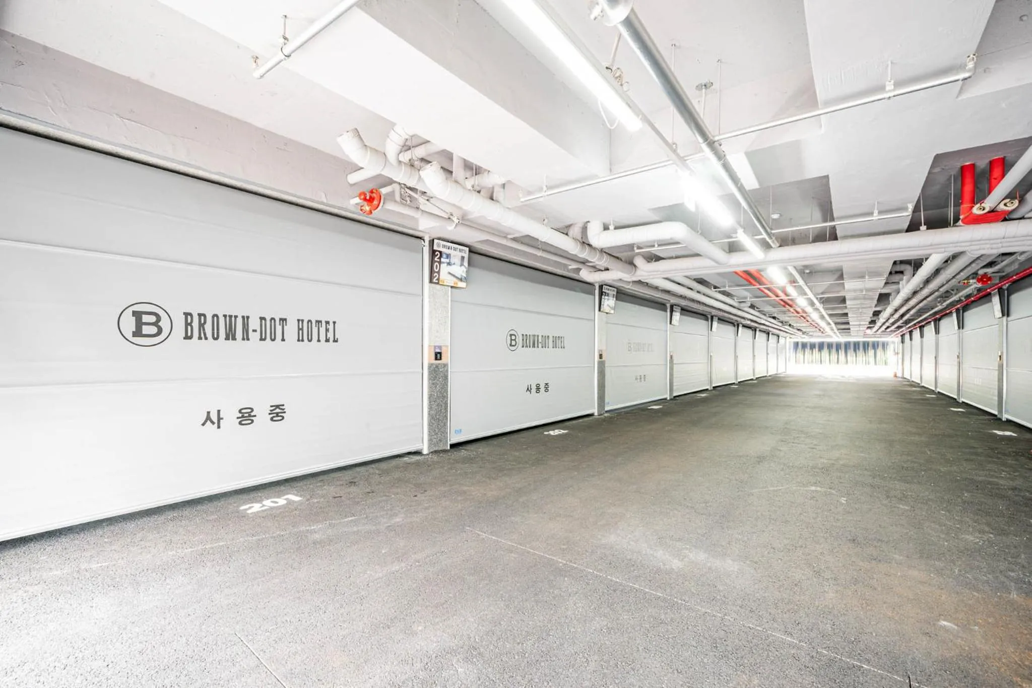 Parking in Mokpo Brown Dot Hotel Namak