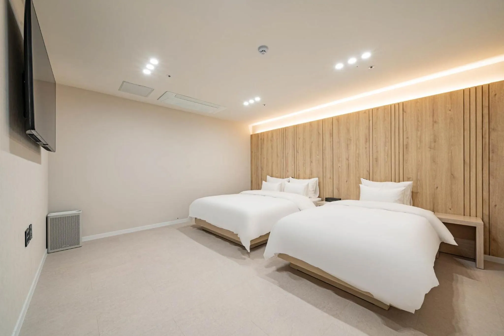 Bed in Mokpo Brown Dot Hotel Namak
