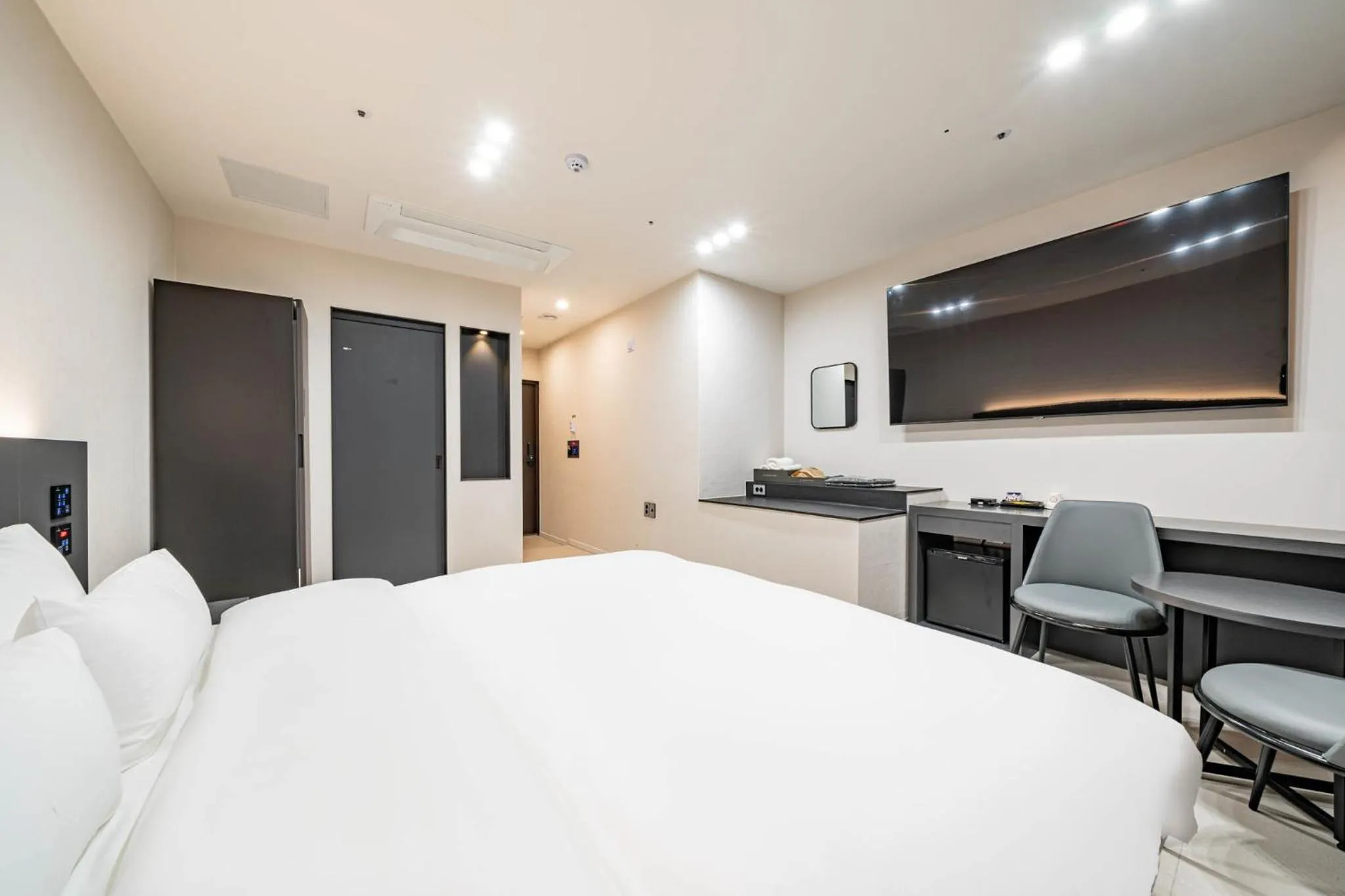 Bed in Mokpo Brown Dot Hotel Namak