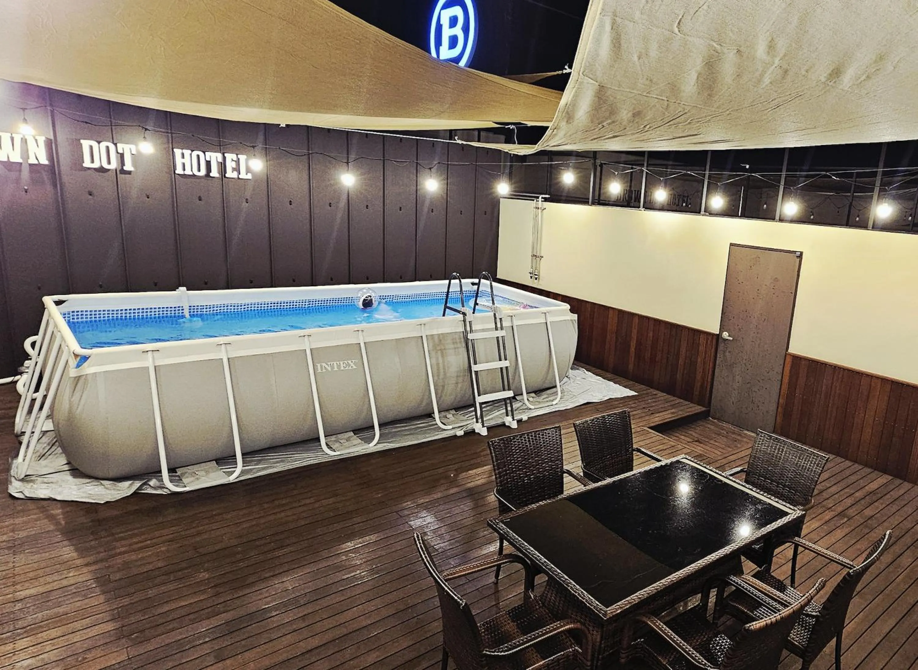 Swimming pool in Mokpo Brown Dot Hotel Namak