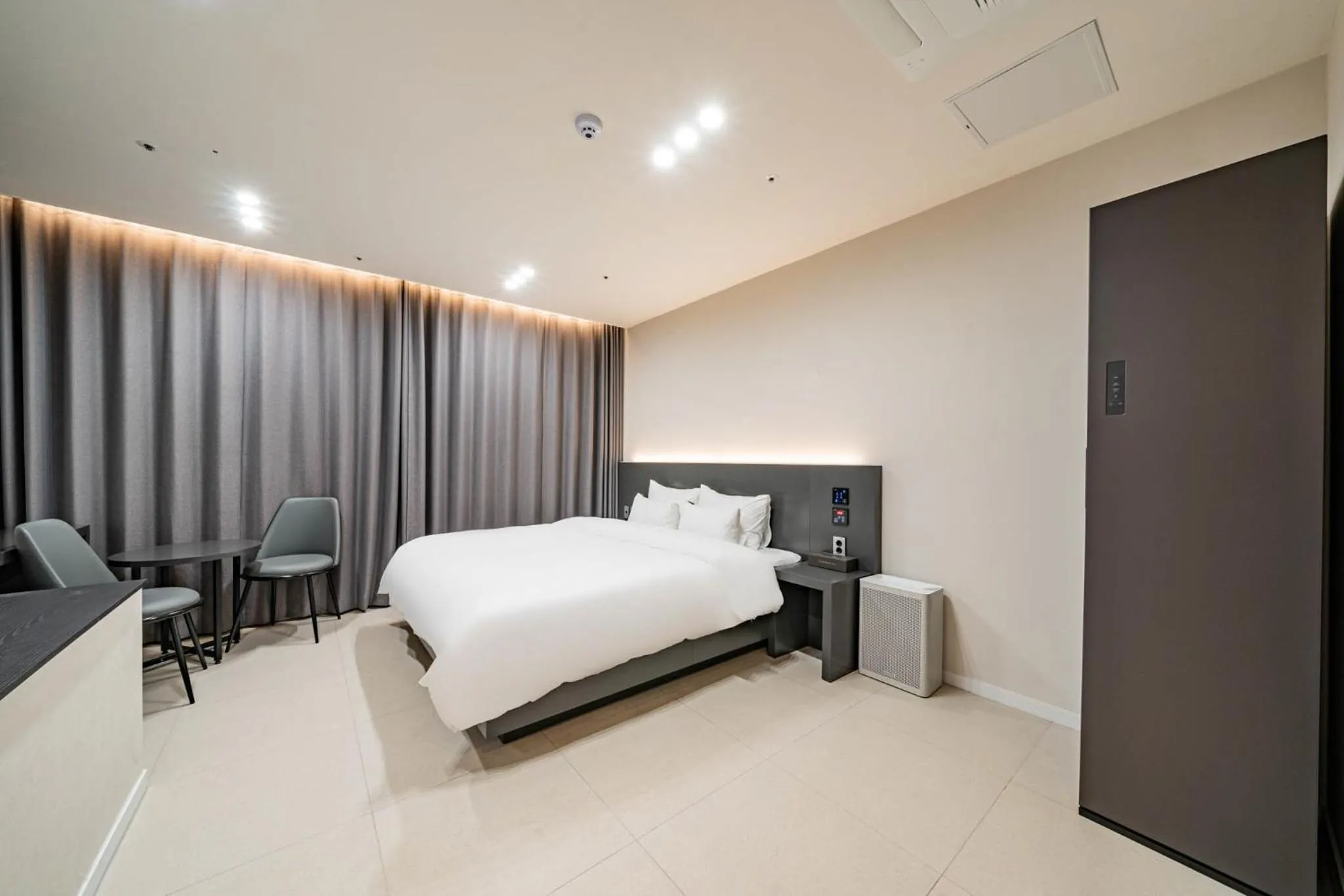 Bed in Mokpo Brown Dot Hotel Namak