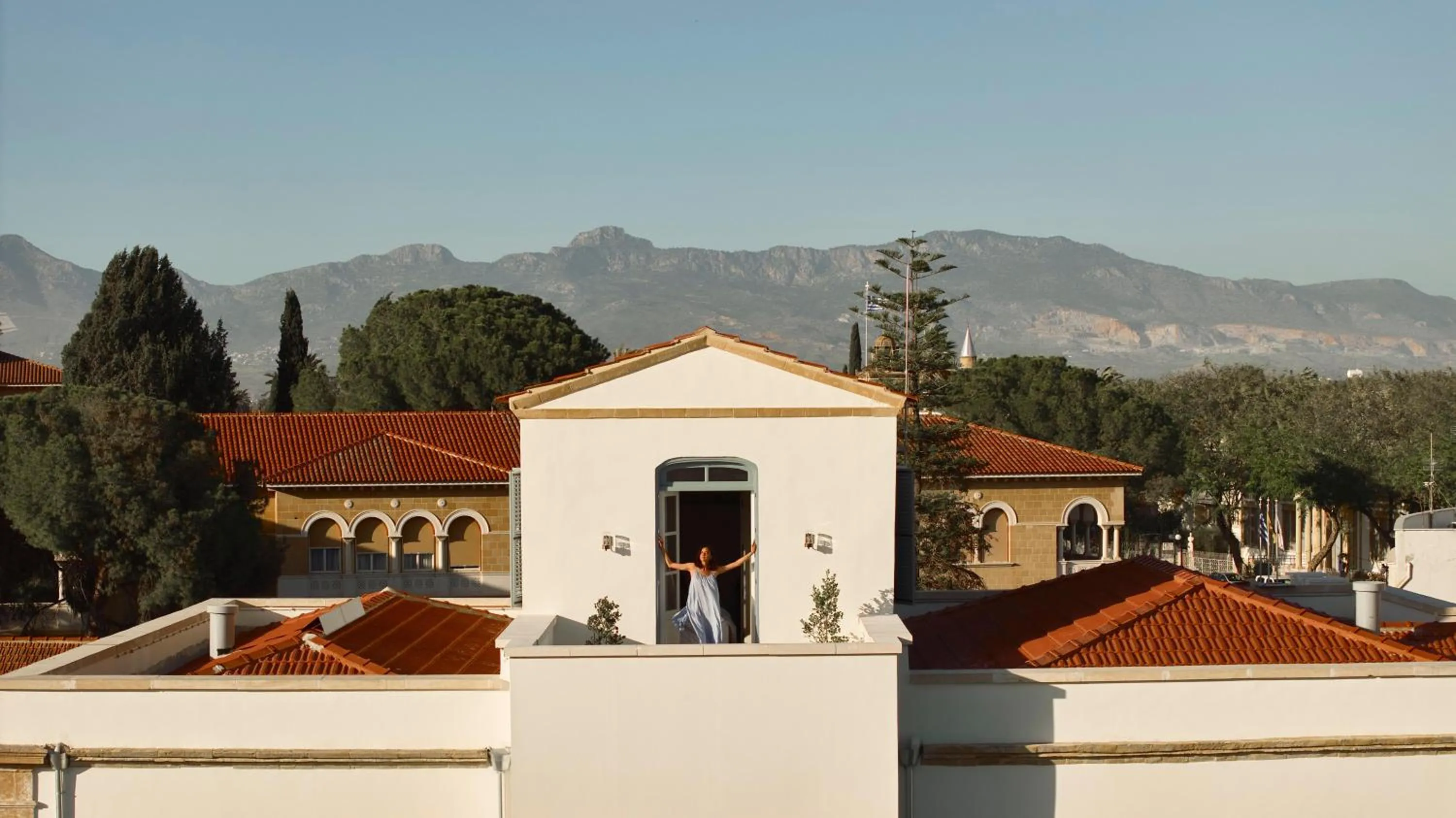 Photo of the whole room in Amyth of Nicosia