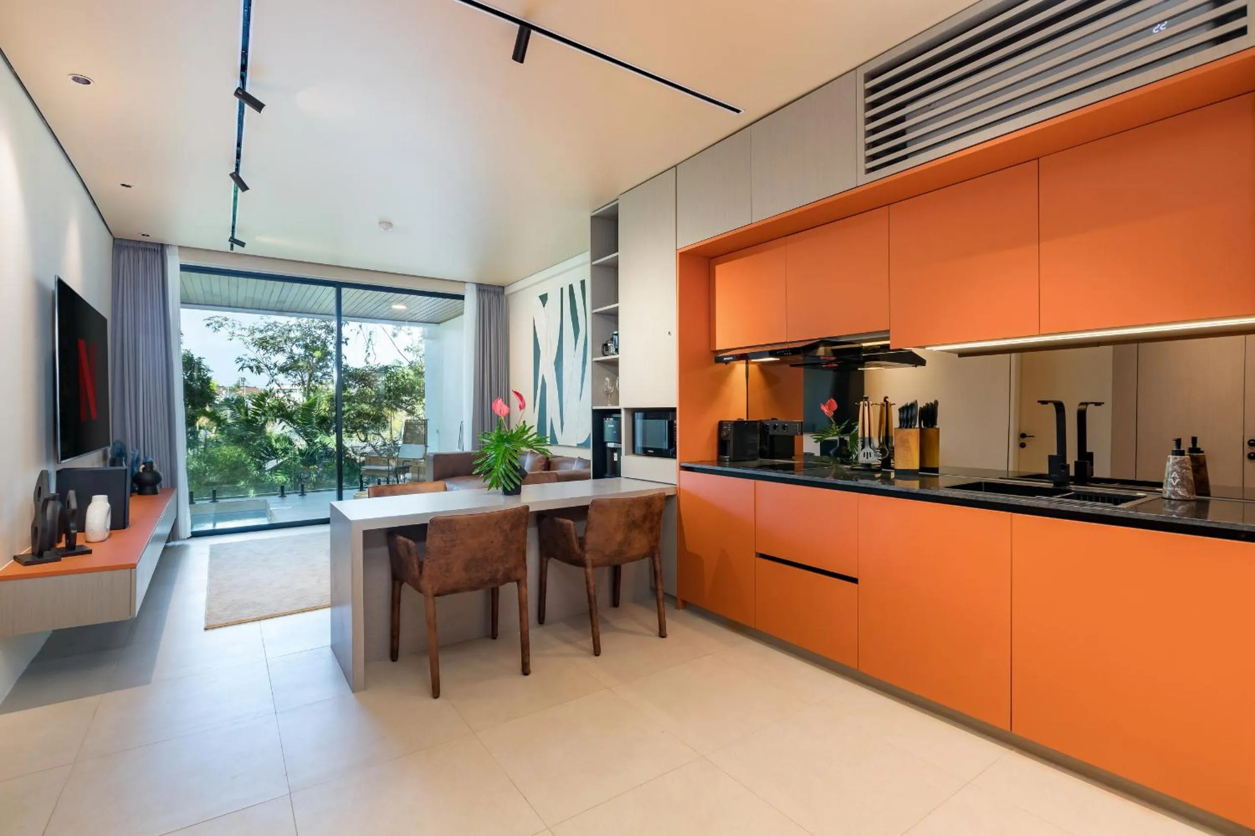 Kitchen or kitchenette in Alex Villas Complex N5