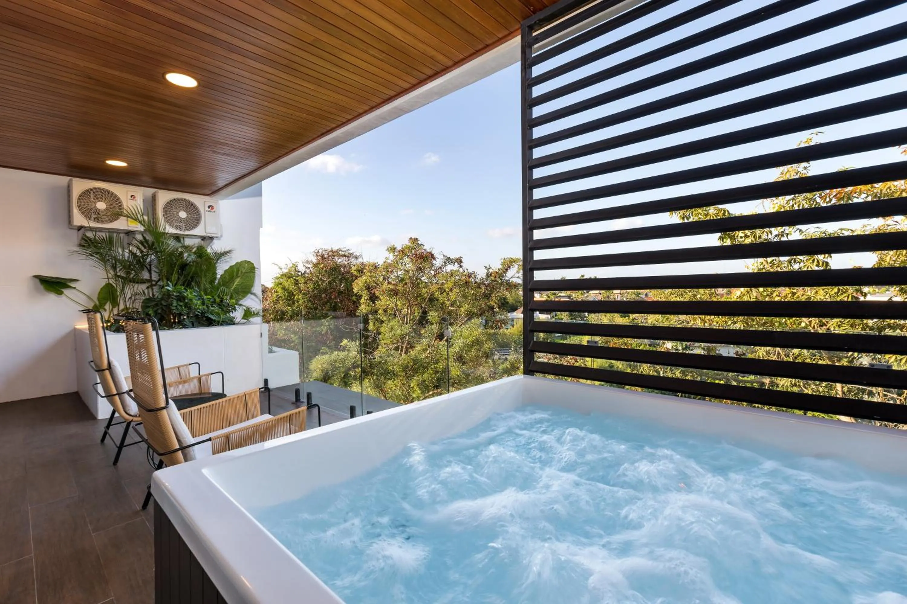 Hot Tub in Alex Villas Complex N5
