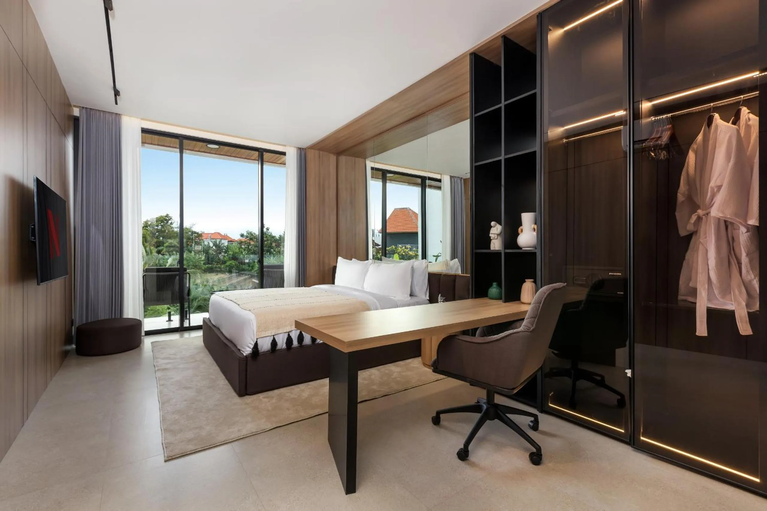 Bed in Alex Villas Complex N5