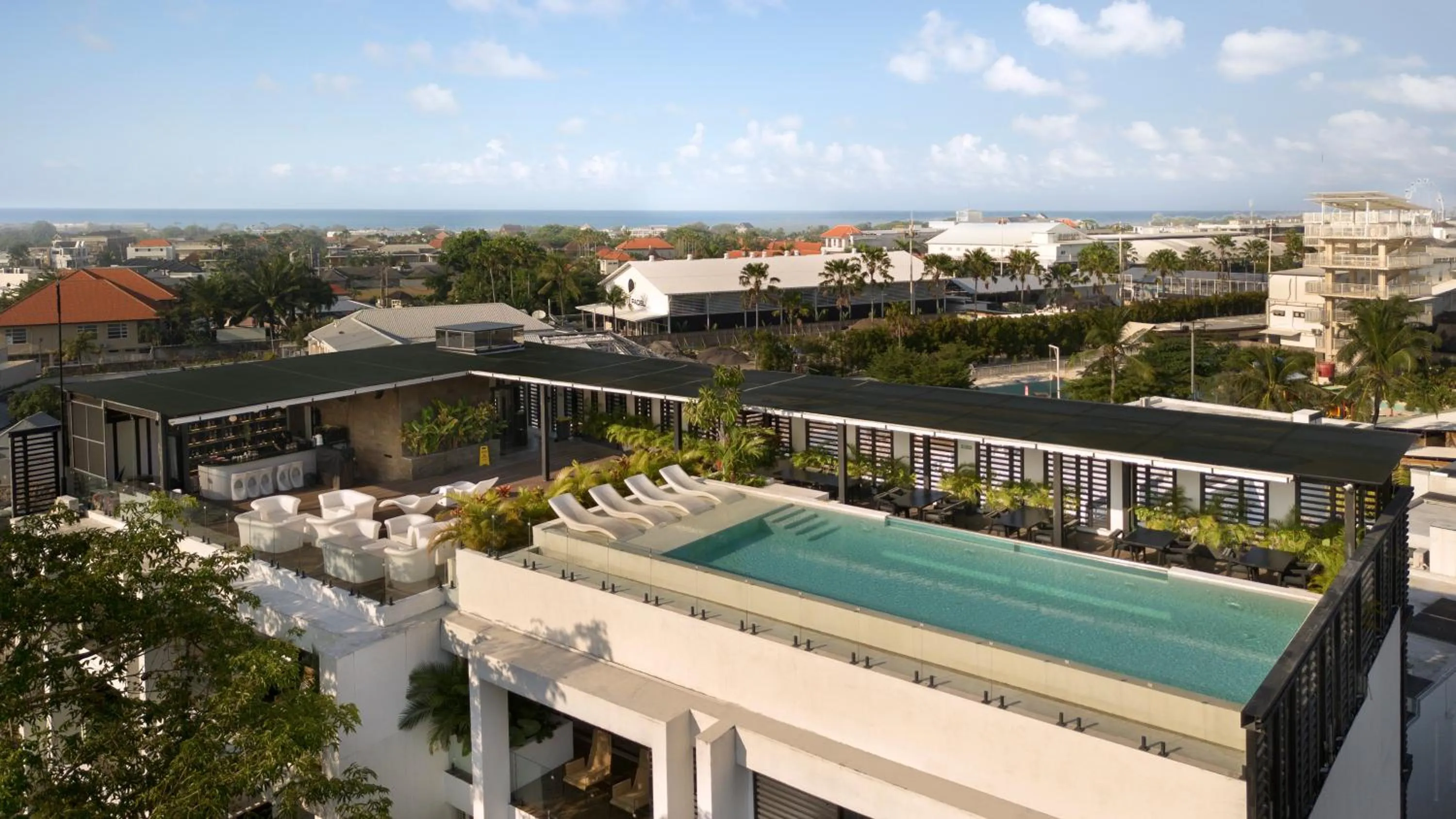 Swimming pool in Alex Villas Complex N5
