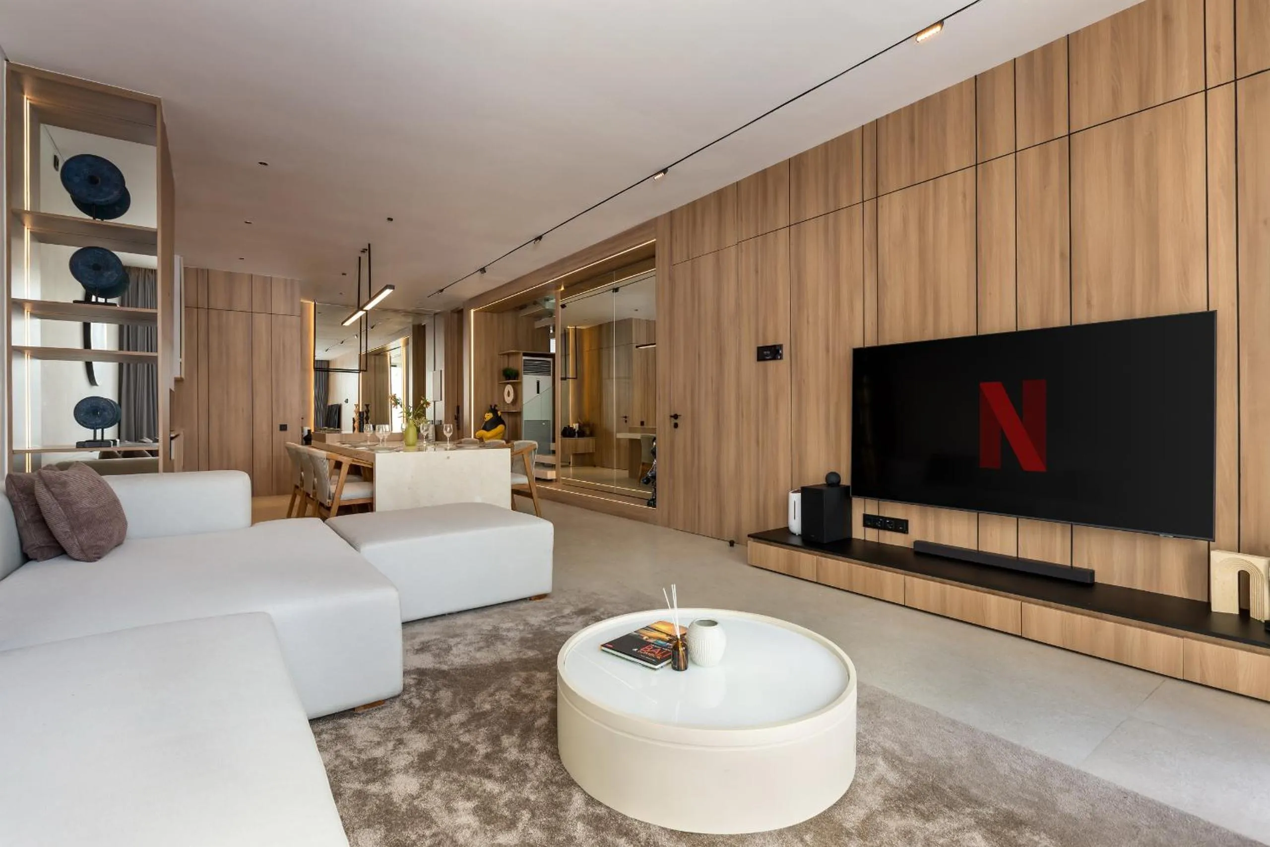 TV and multimedia in Alex Villas Complex N5
