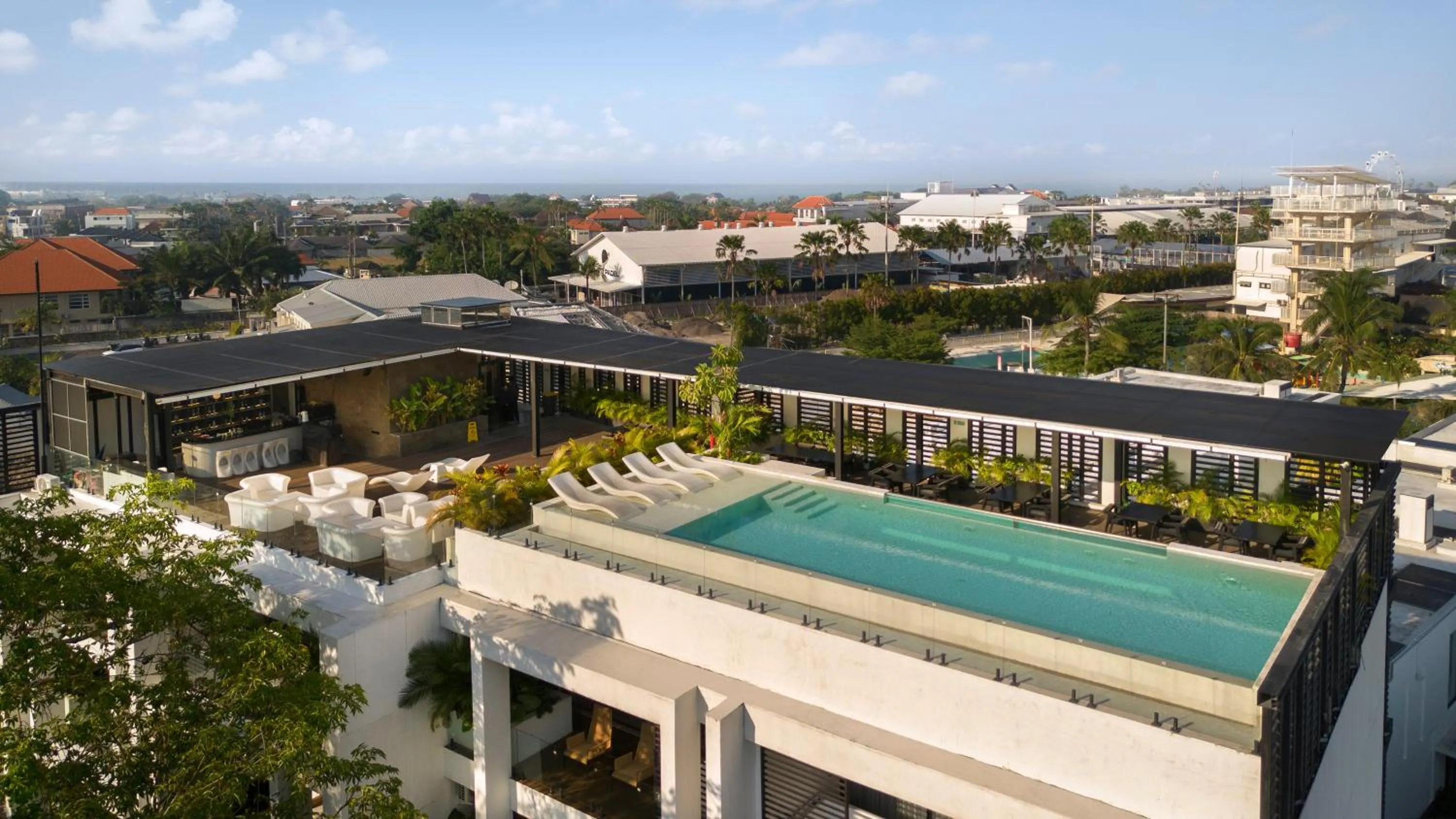 Swimming pool in Alex Villas Complex N5