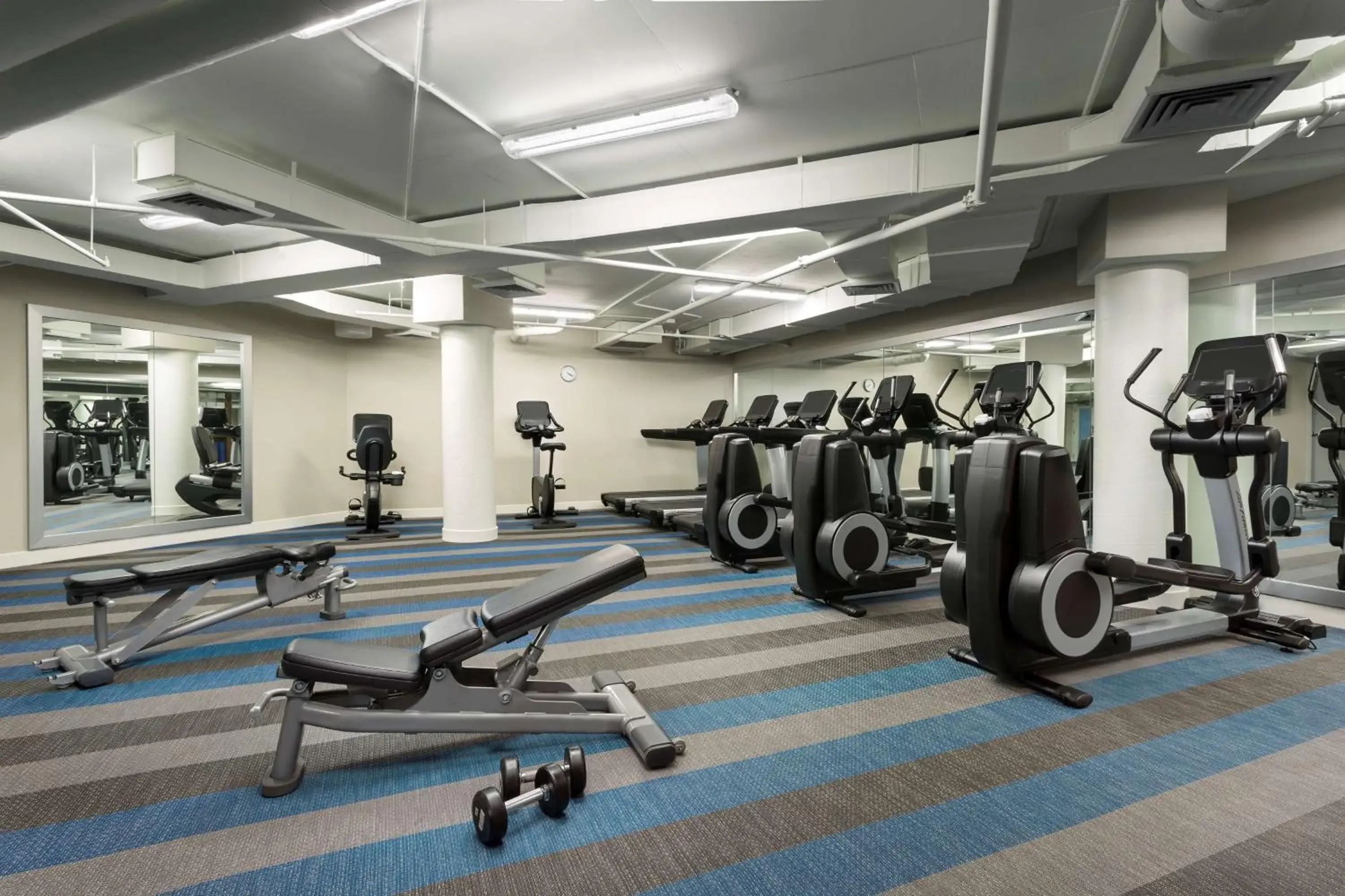 Fitness centre/facilities in The Gates Hotel South Beach Fitness centre/facilities in The Gates Hotel South Beach