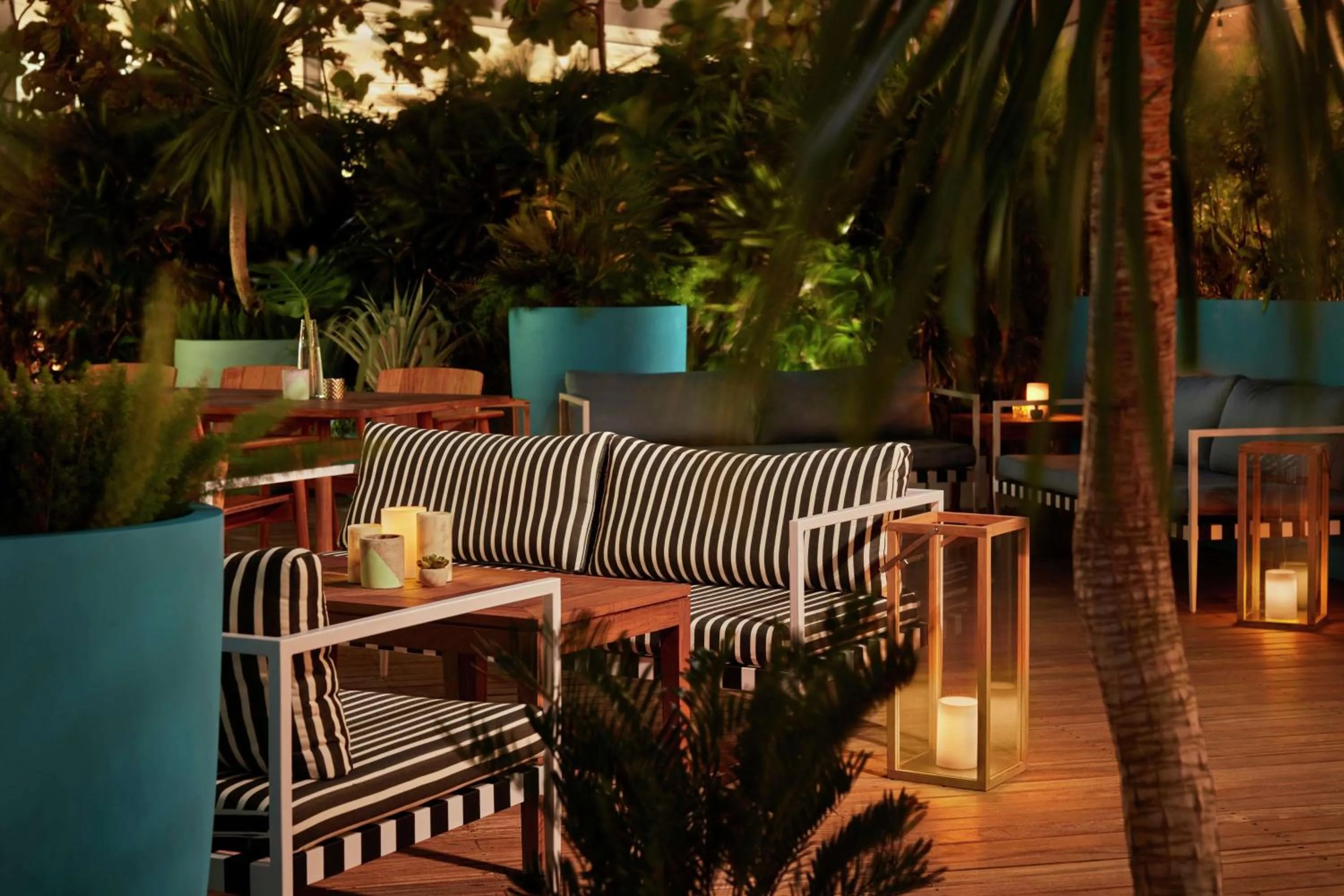 Pool view in The Gates Hotel South Beach