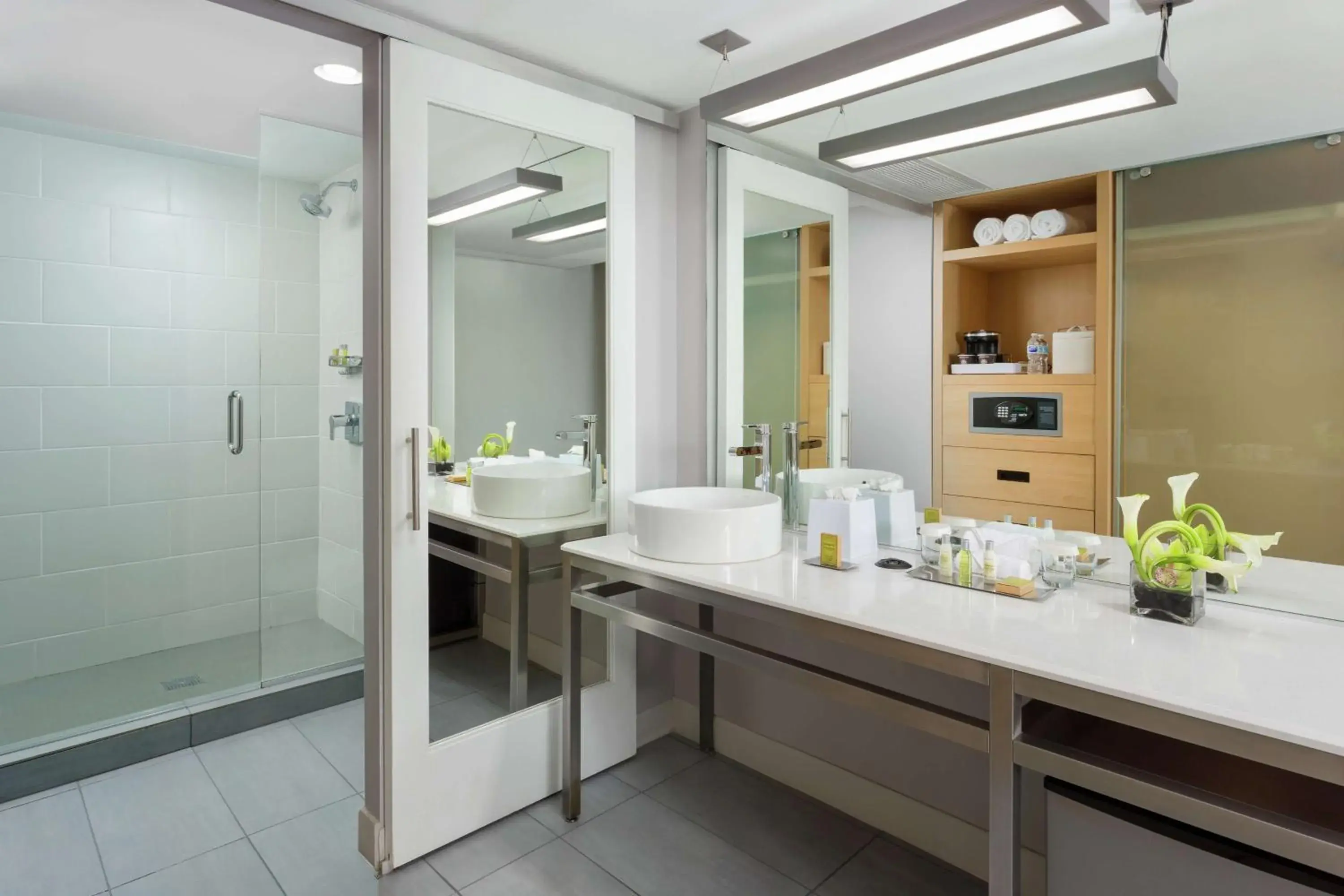 Bathroom in The Gates Hotel South Beach Bathroom in The Gates Hotel South Beach