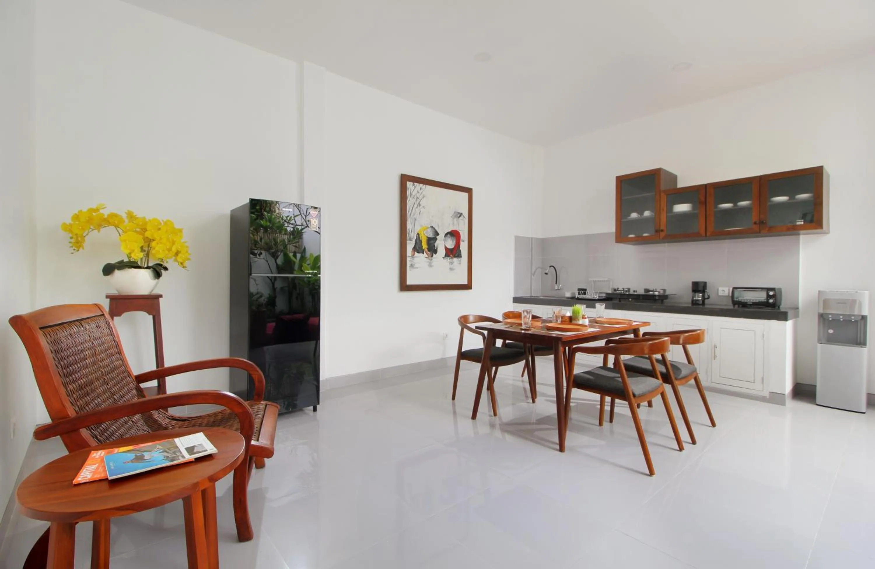 Kitchen or kitchenette in Bougainvillea Villa Seminyak by Parigata