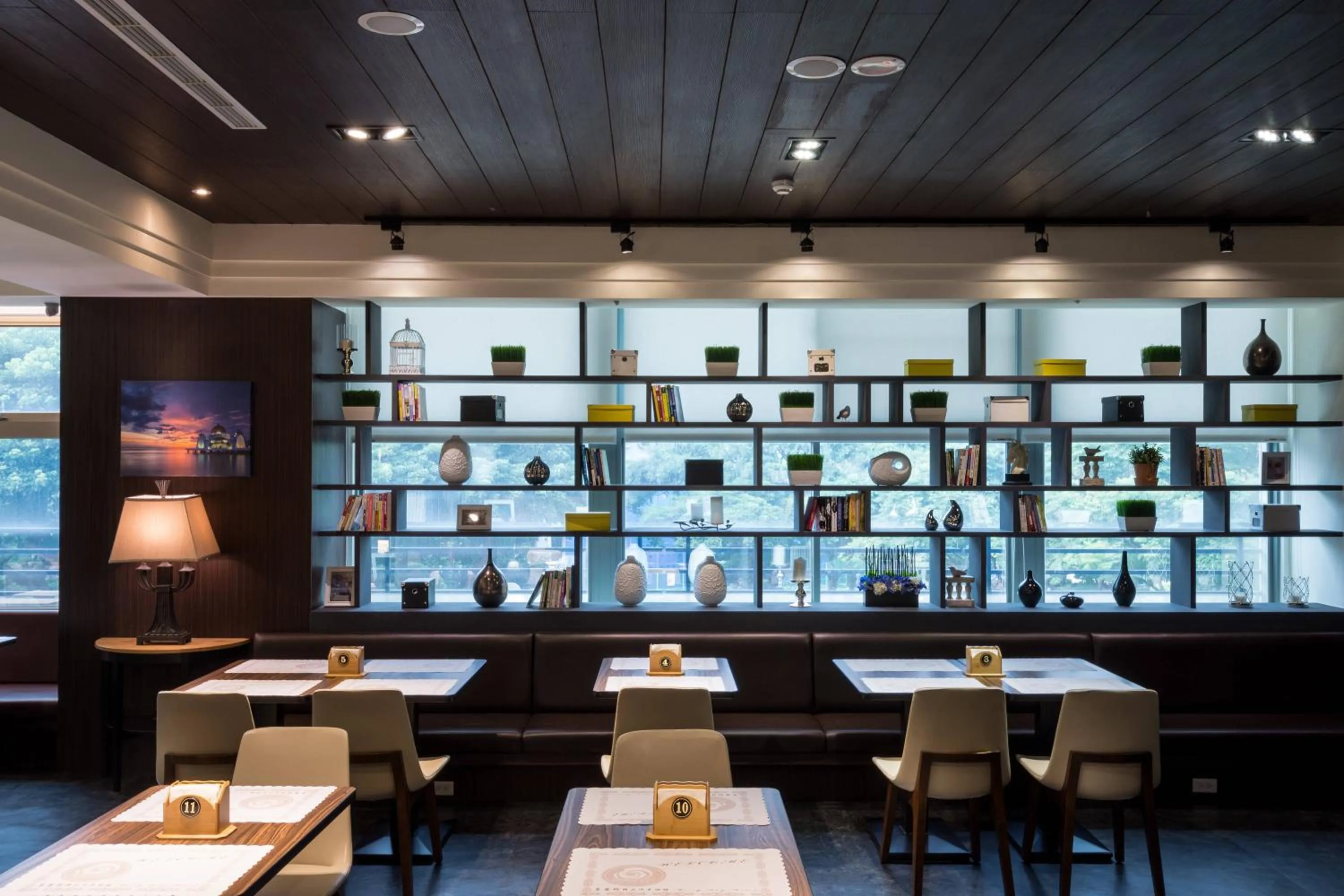 Restaurant/places to eat in Merryday Hotel Banqiao