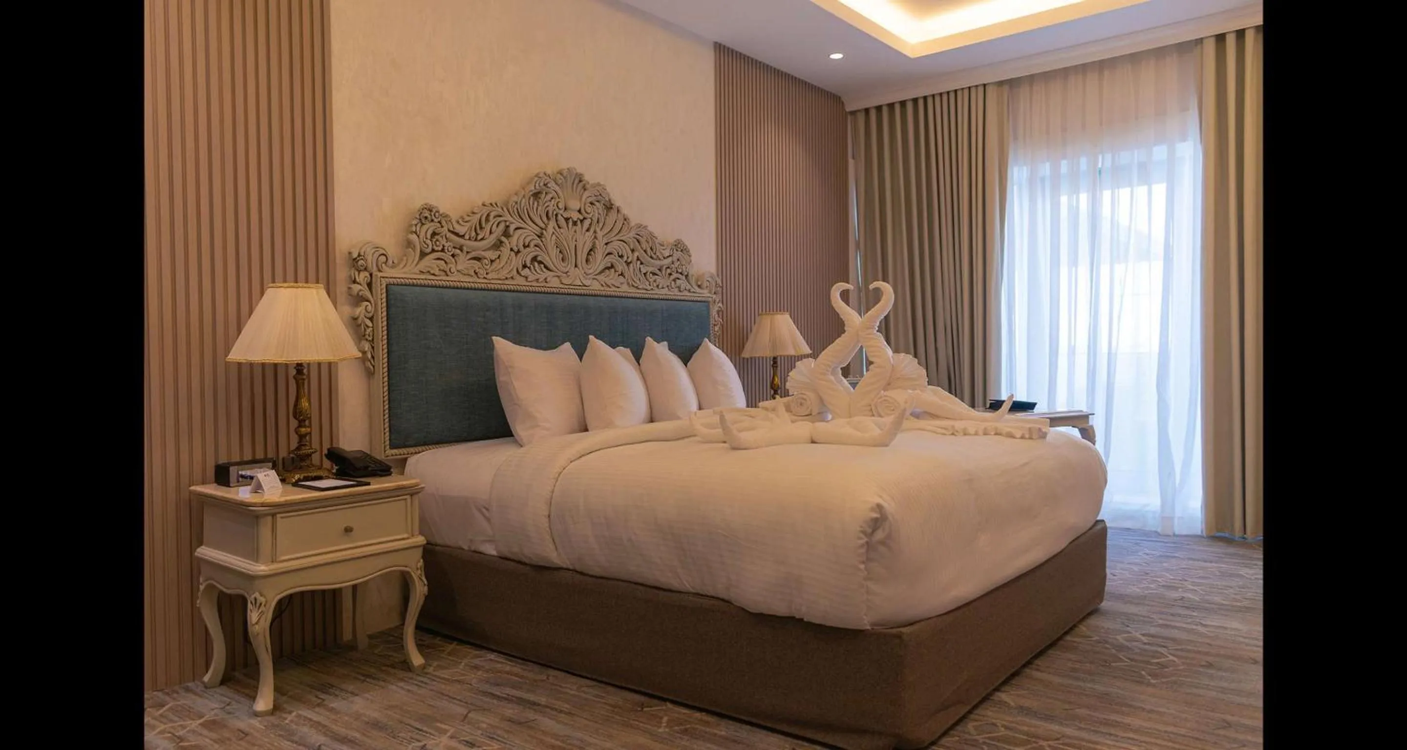 Photo of the whole room, Bed in Best Western Plus Jeddah Hotel Madinah Road