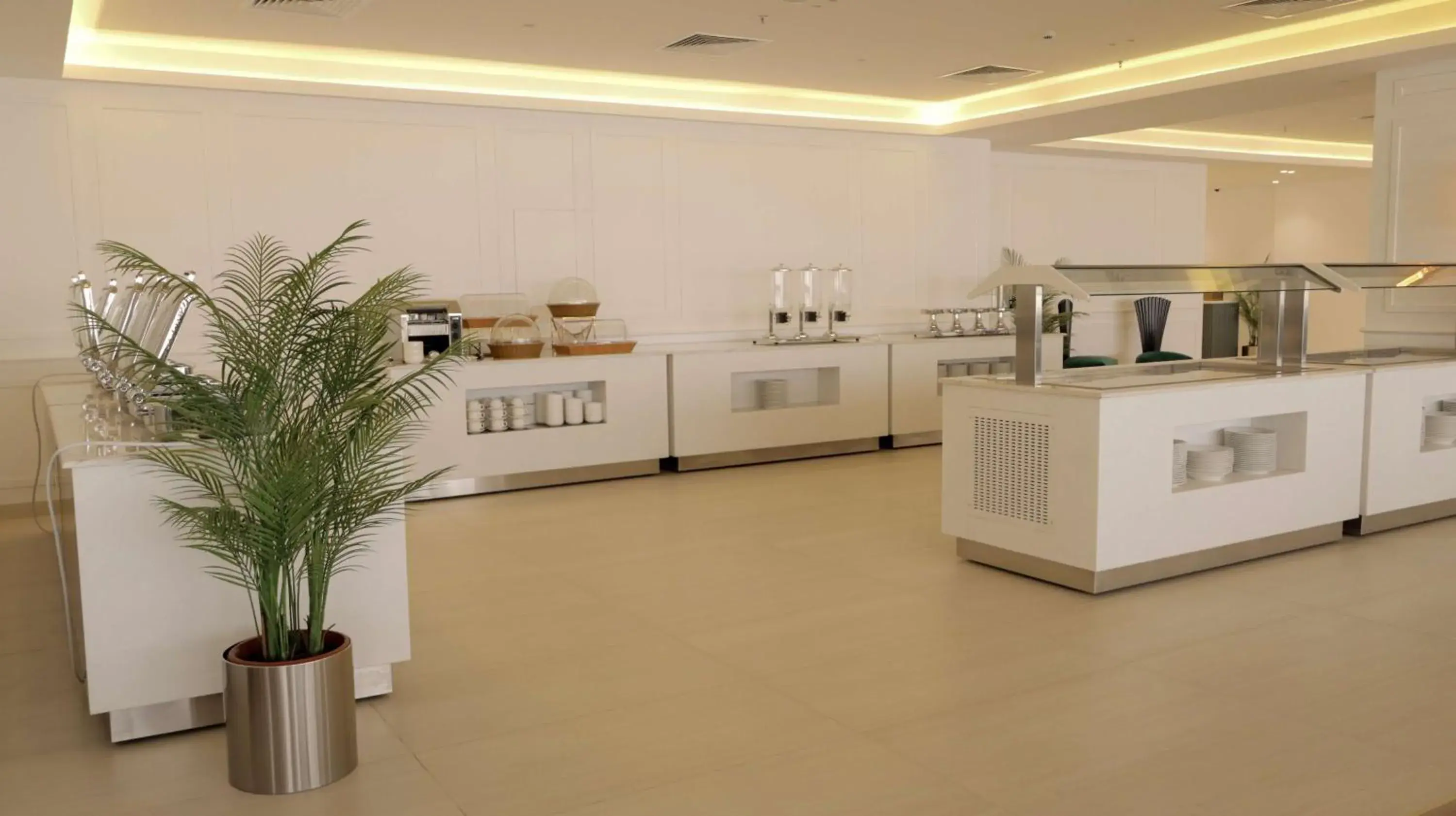 Breakfast in Best Western Plus Jeddah Hotel Madinah Road Breakfast in Best Western Plus Jeddah Hotel Madinah Road