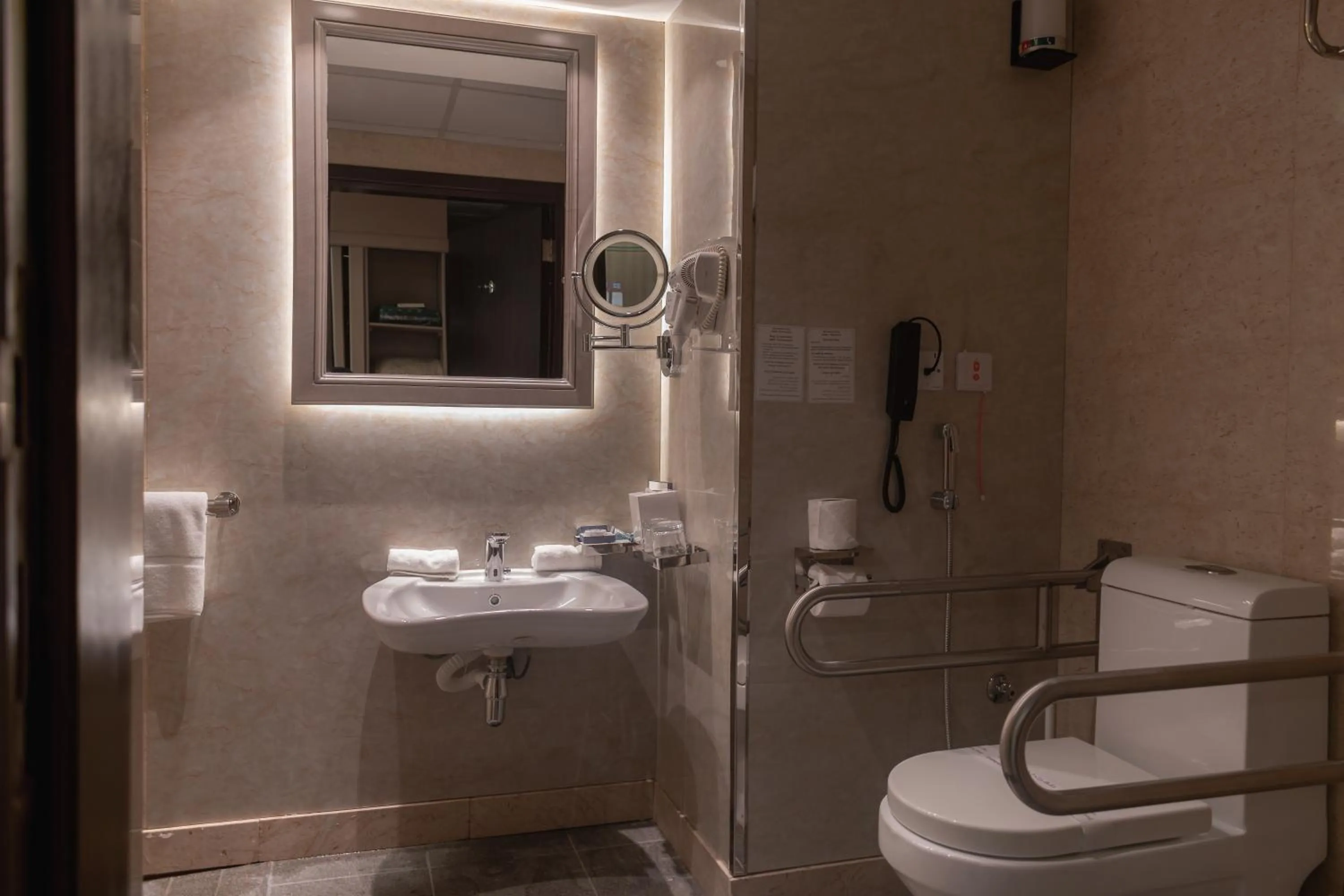 Toilet in Best Western Plus Jeddah Hotel Madinah Road